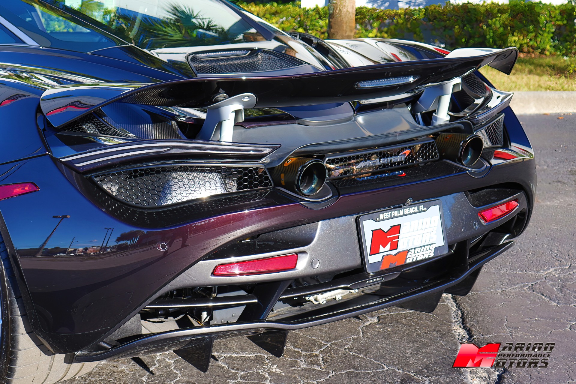 Used-2018-McLaren-720S-Luxury