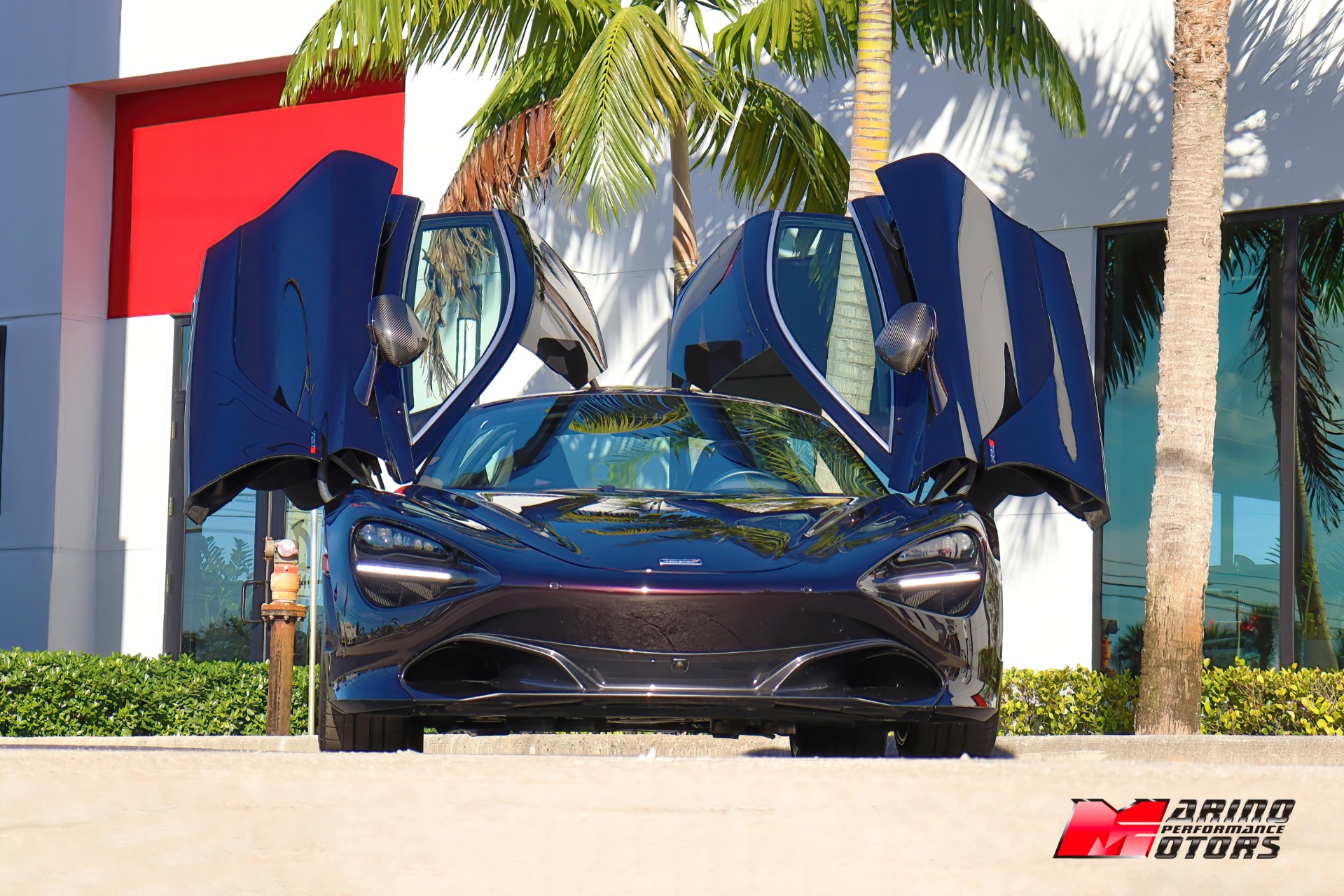 Used-2018-McLaren-720S-Luxury