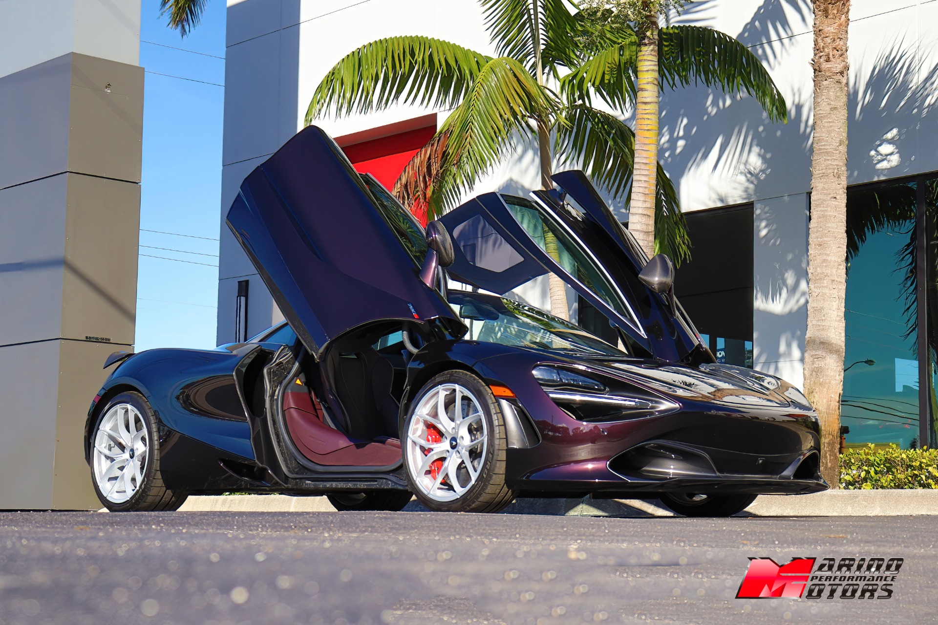 Used-2018-McLaren-720S-Luxury