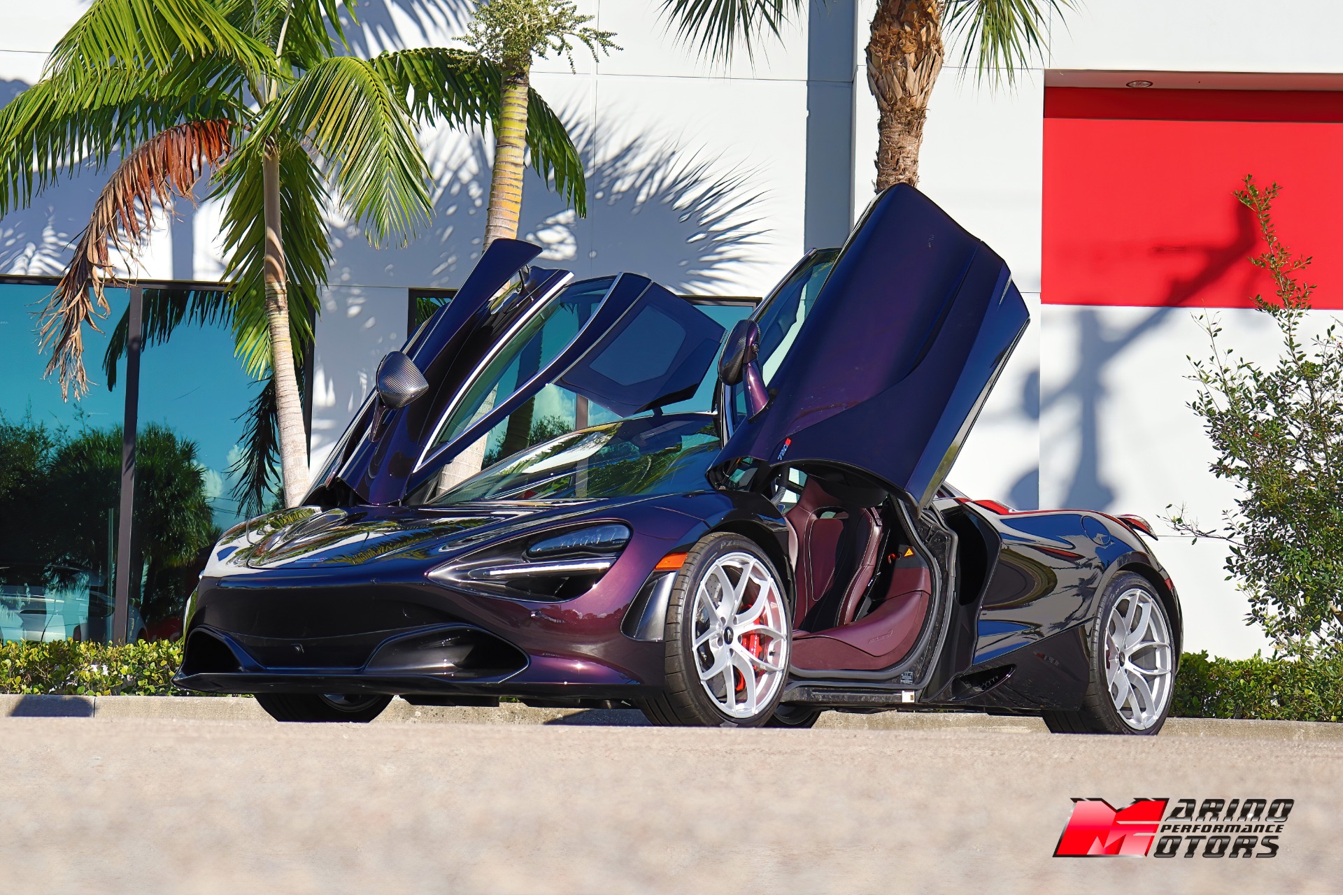 Used-2018-McLaren-720S-Luxury