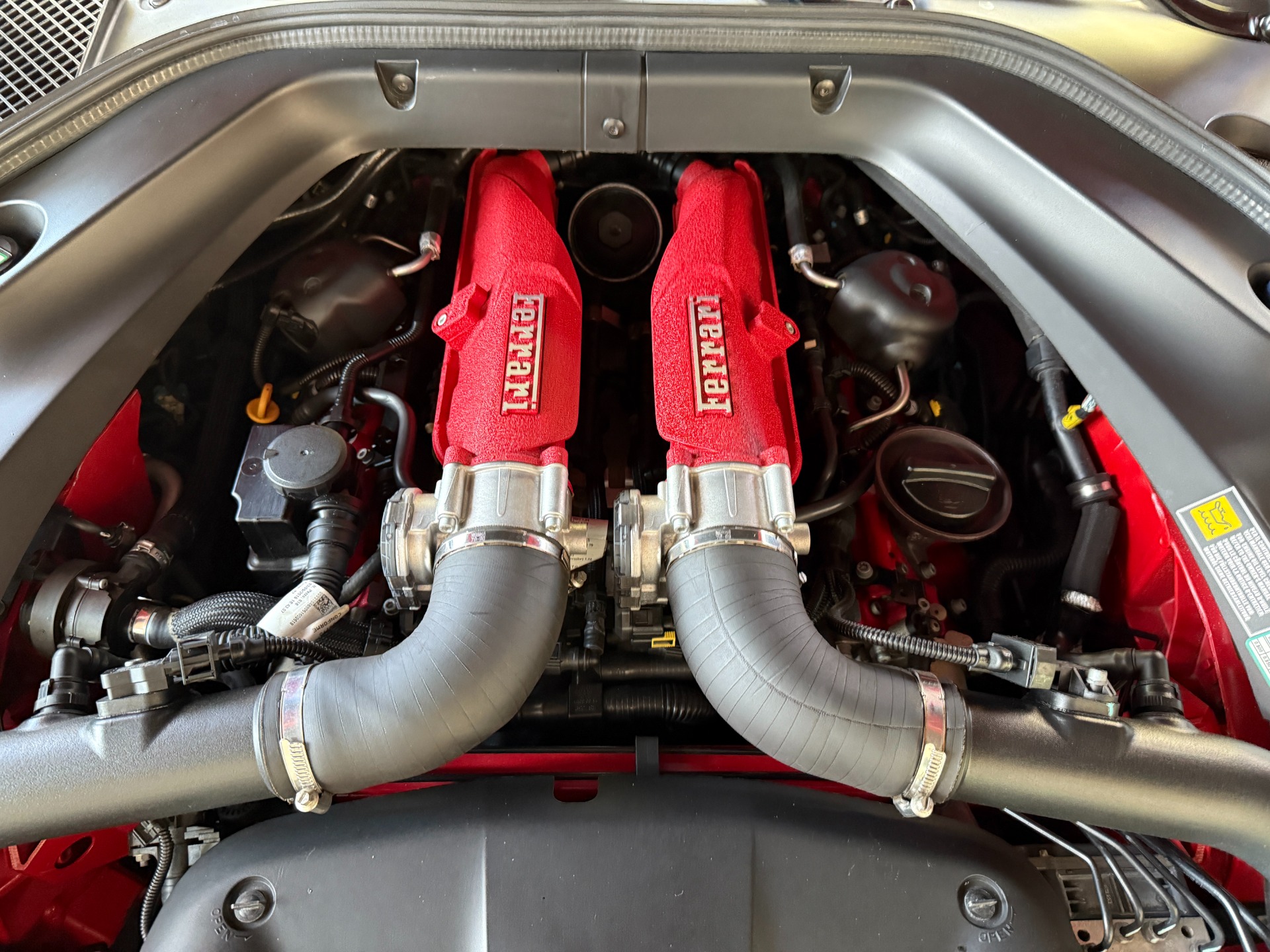 Used-2017-Ferrari-California-T