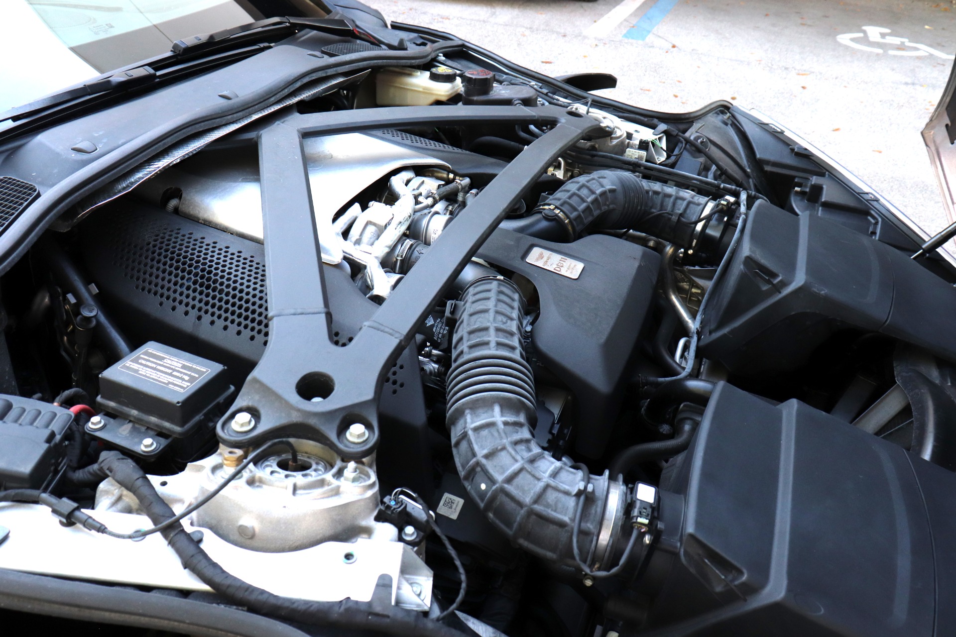 Used-2019-Aston-Martin-DB11-V8