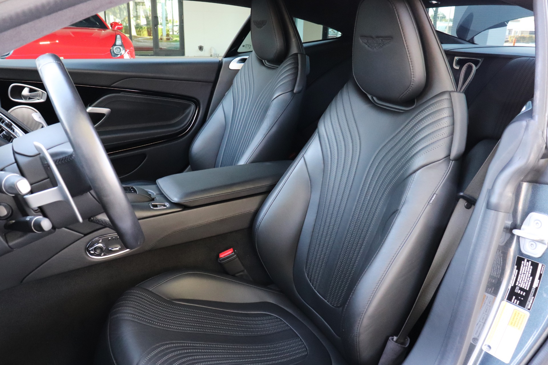 Used-2019-Aston-Martin-DB11-V8