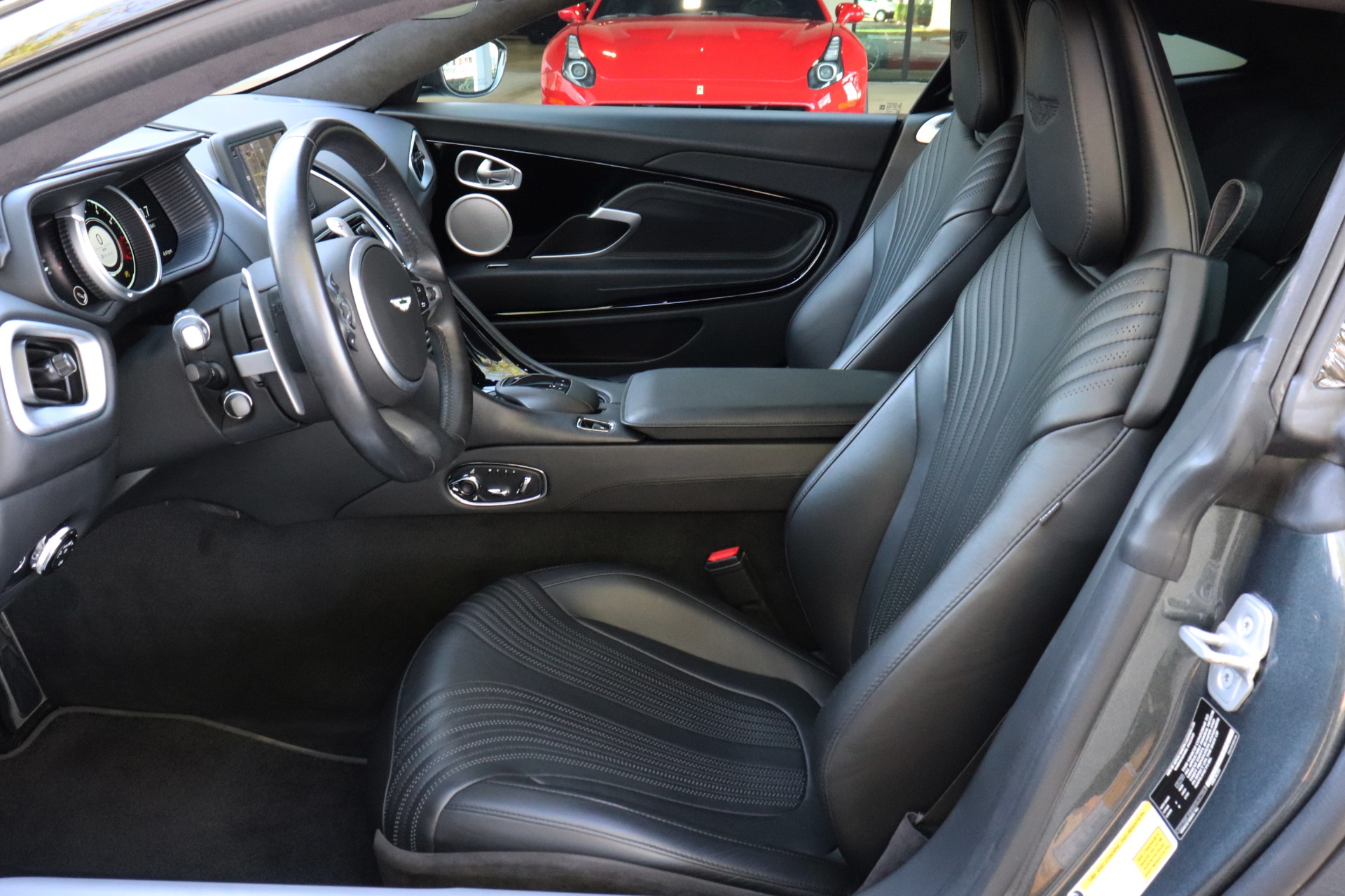 Used-2019-Aston-Martin-DB11-V8