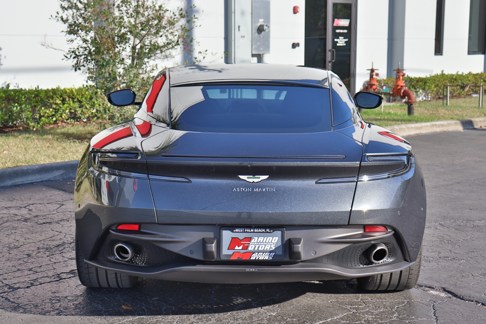 Used-2019-Aston-Martin-DB11-V8