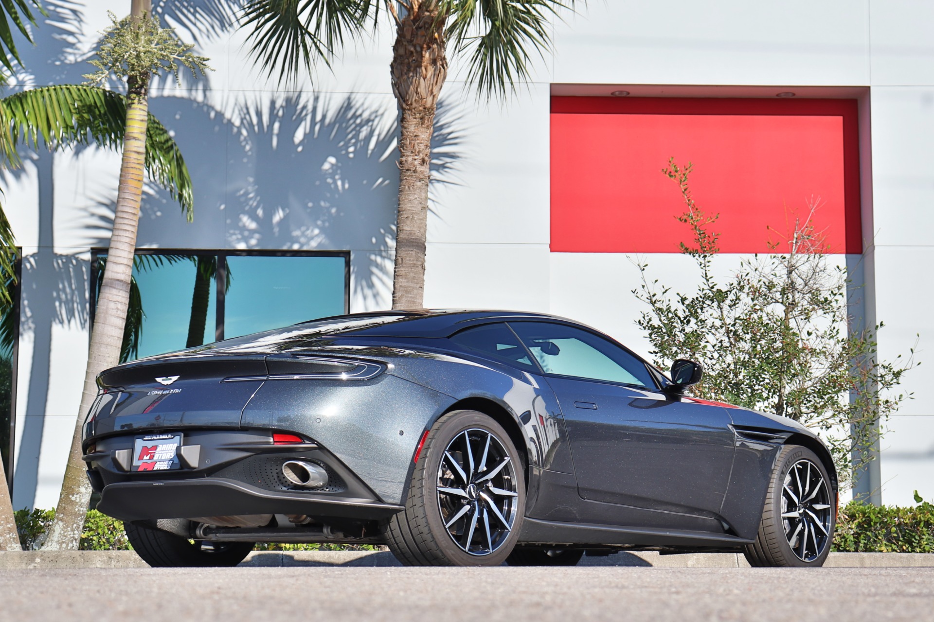 Used-2019-Aston-Martin-DB11-V8
