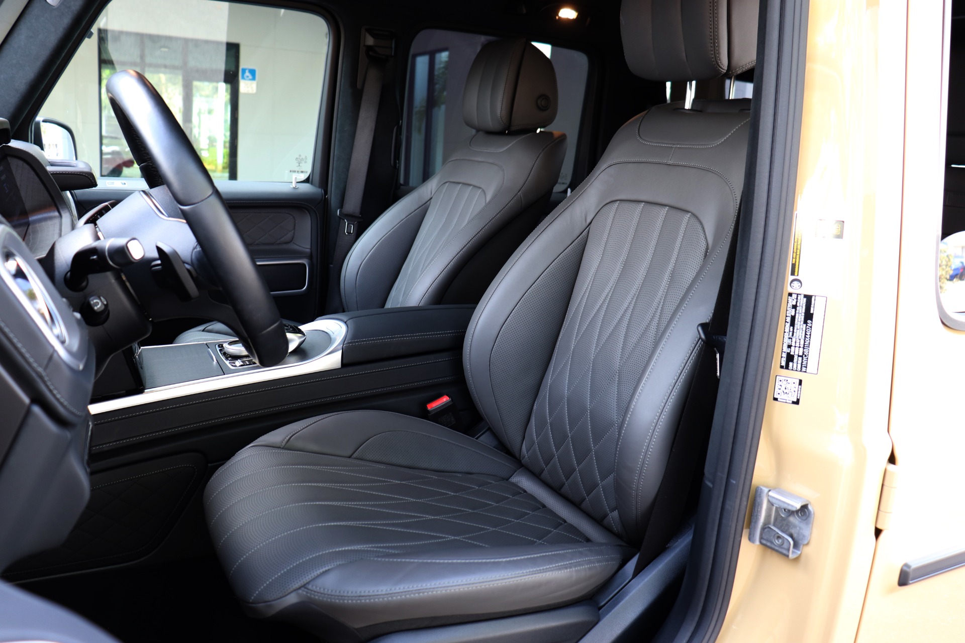 Used-2022-Mercedes-Benz-G-Class-G-550