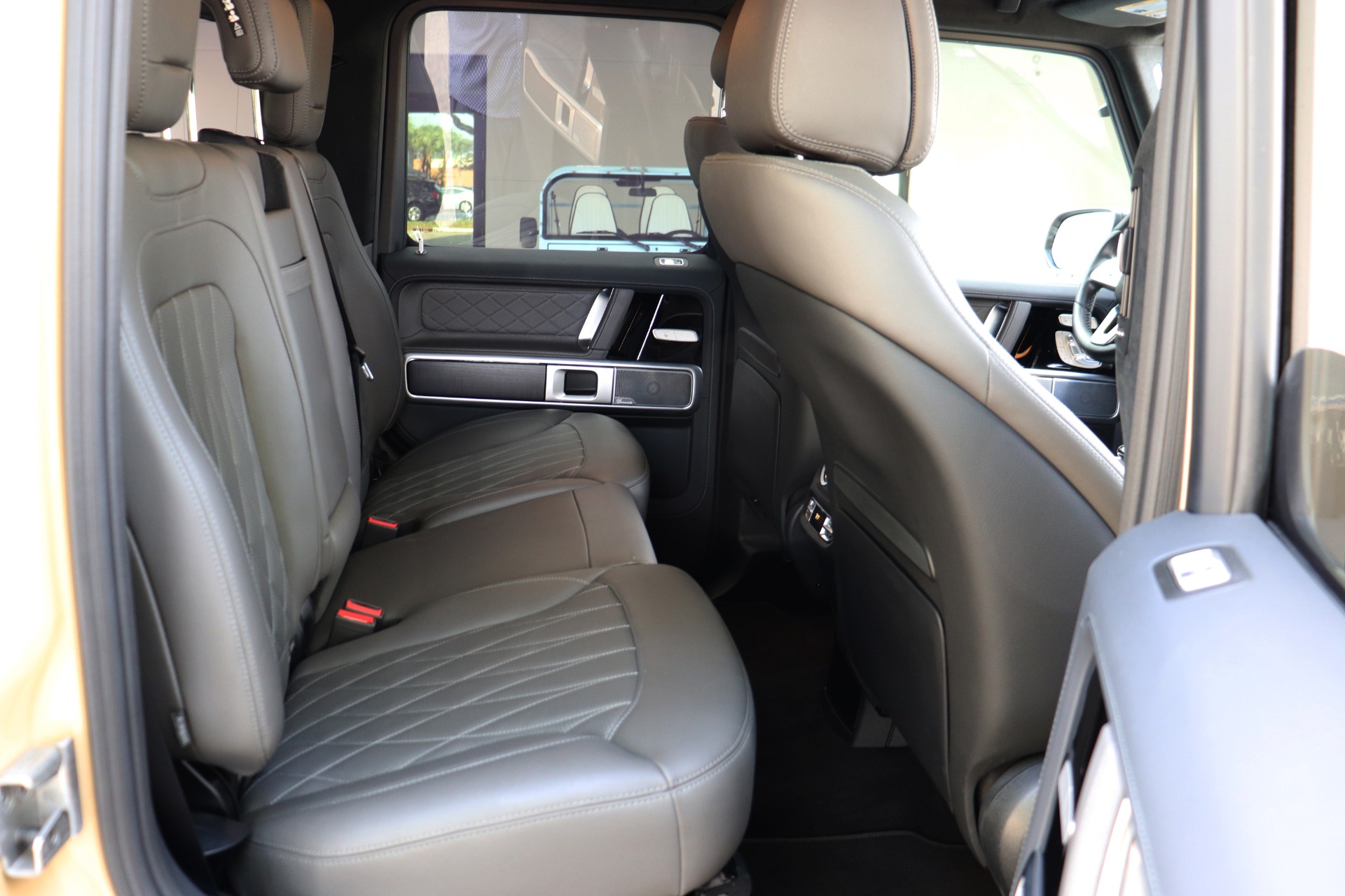 Used-2022-Mercedes-Benz-G-Class-G-550