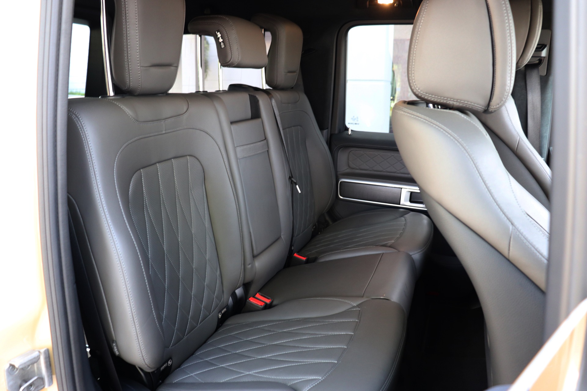 Used-2022-Mercedes-Benz-G-Class-G-550