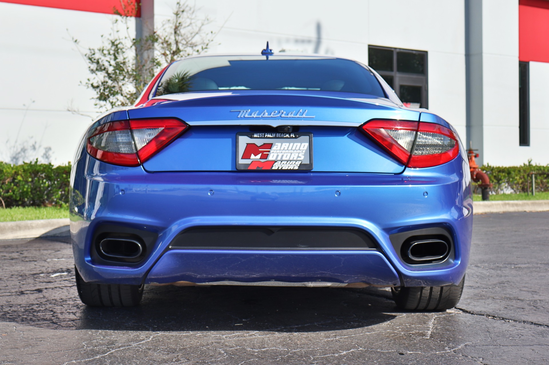 Used-2018-Maserati-GranTurismo-Sport
