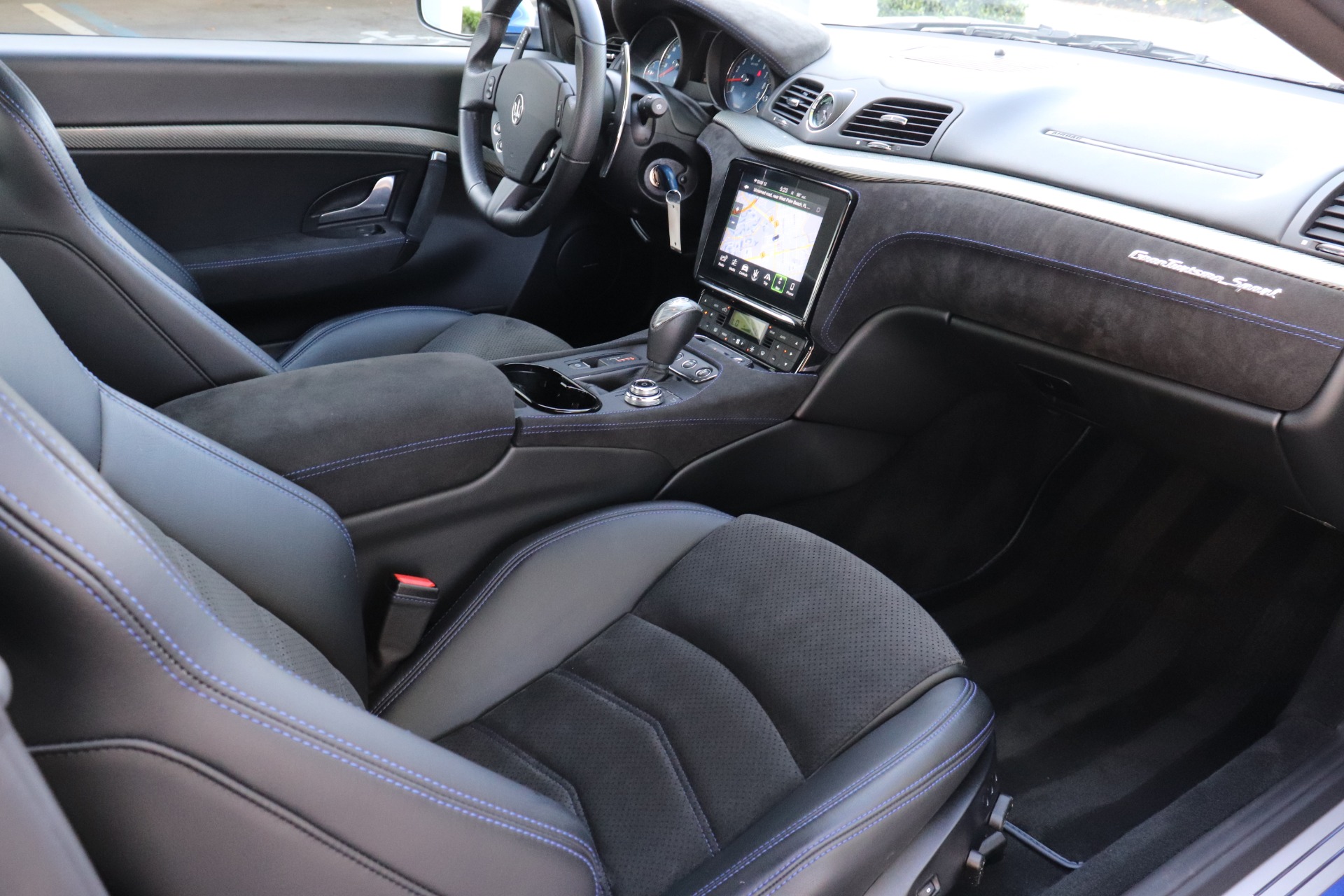 Used-2018-Maserati-GranTurismo-Sport