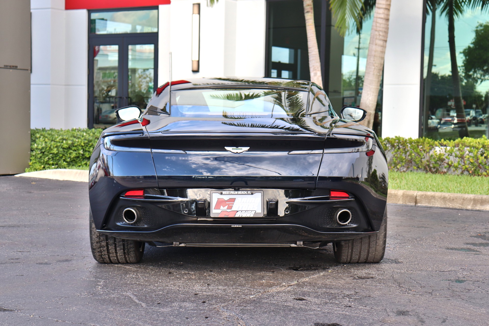 Used-2018-Aston-Martin-DB11-V12