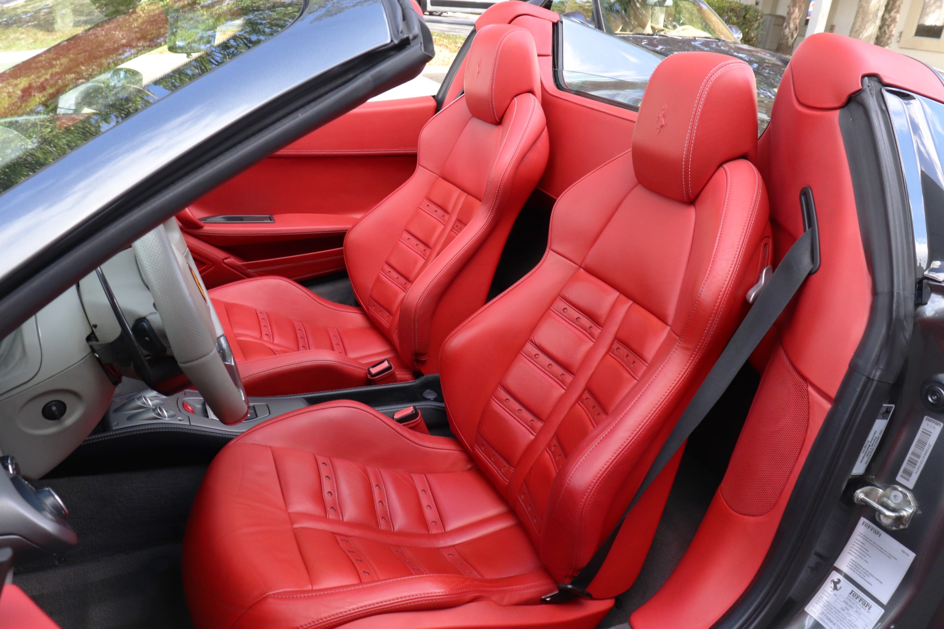 Used-2013-Ferrari-458-Spider