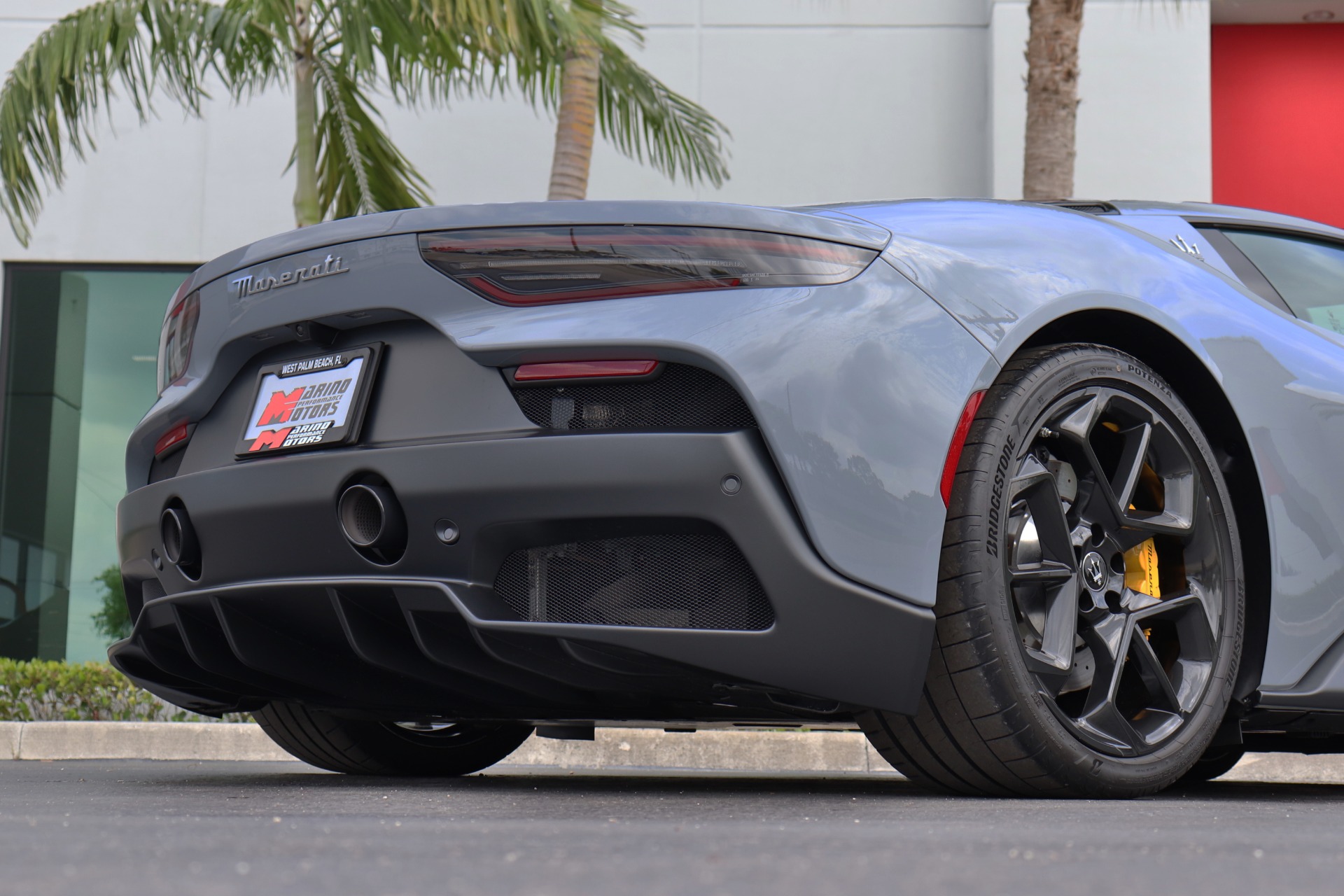 Used-2023-Maserati-MC20