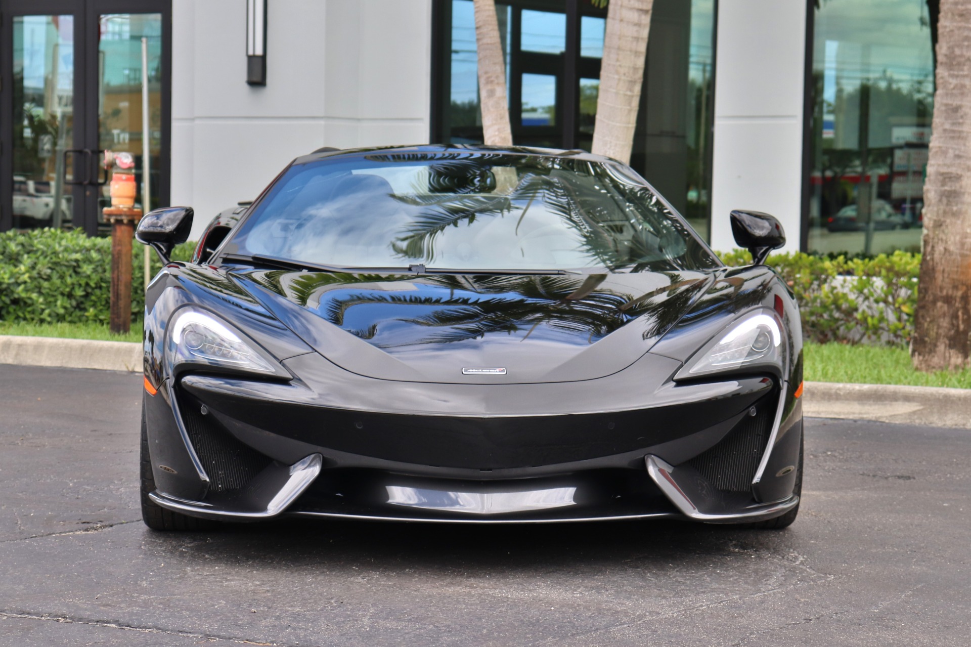 Used-2018-McLaren-570S-Spider