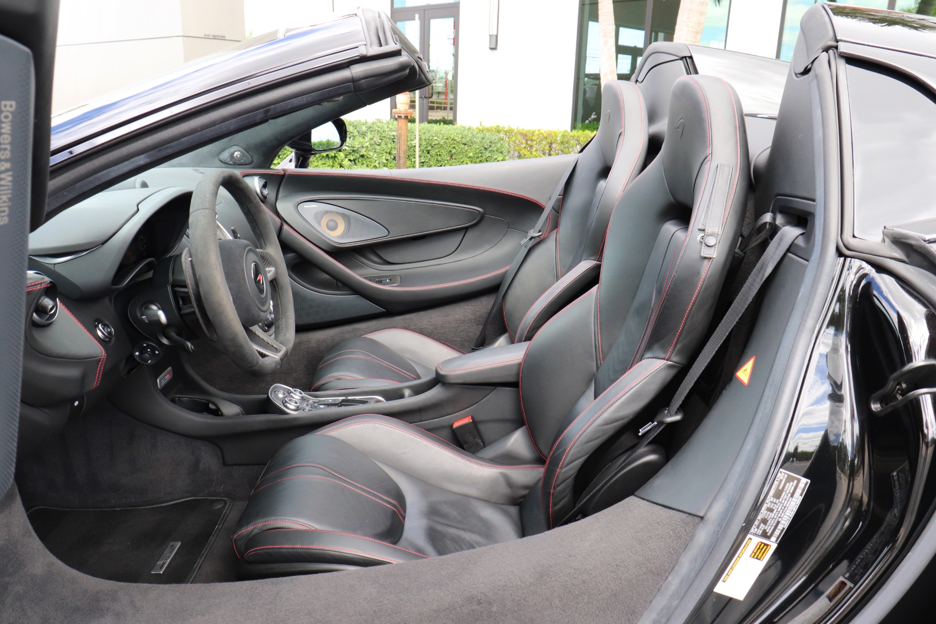 Used-2018-McLaren-570S-Spider