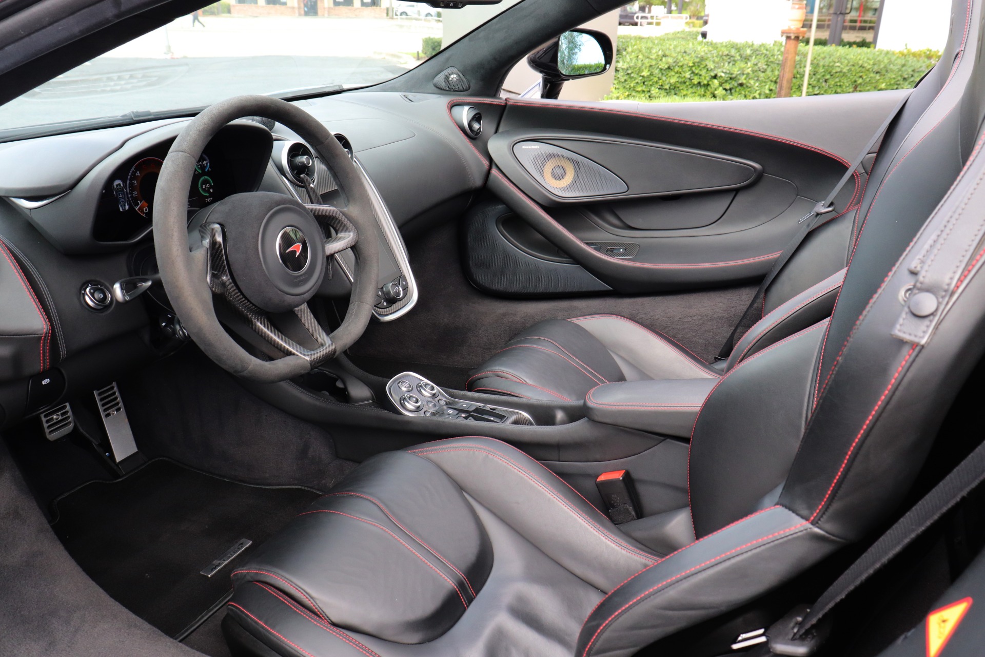 Used-2018-McLaren-570S-Spider
