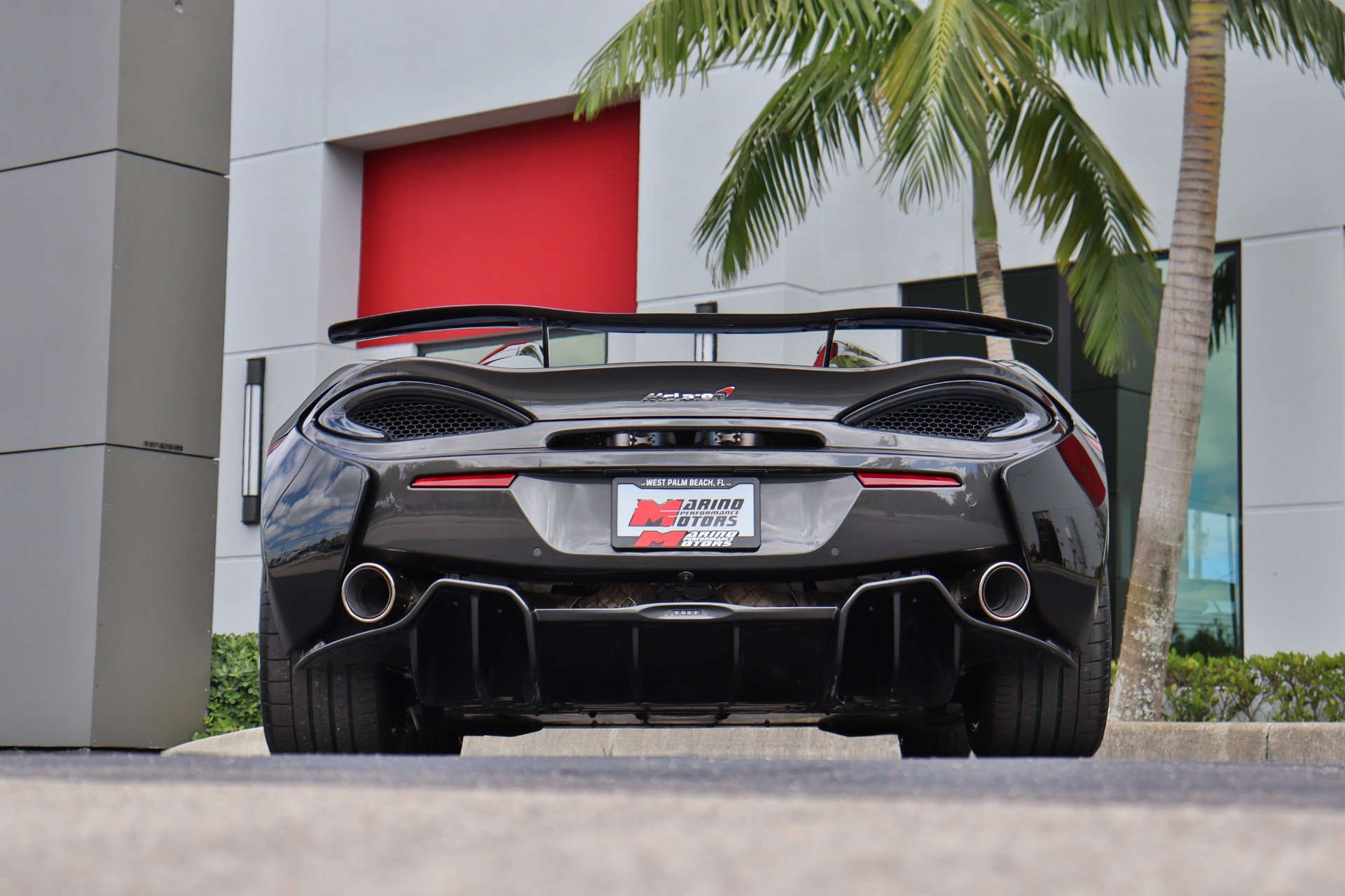 Used-2018-McLaren-570S-Spider