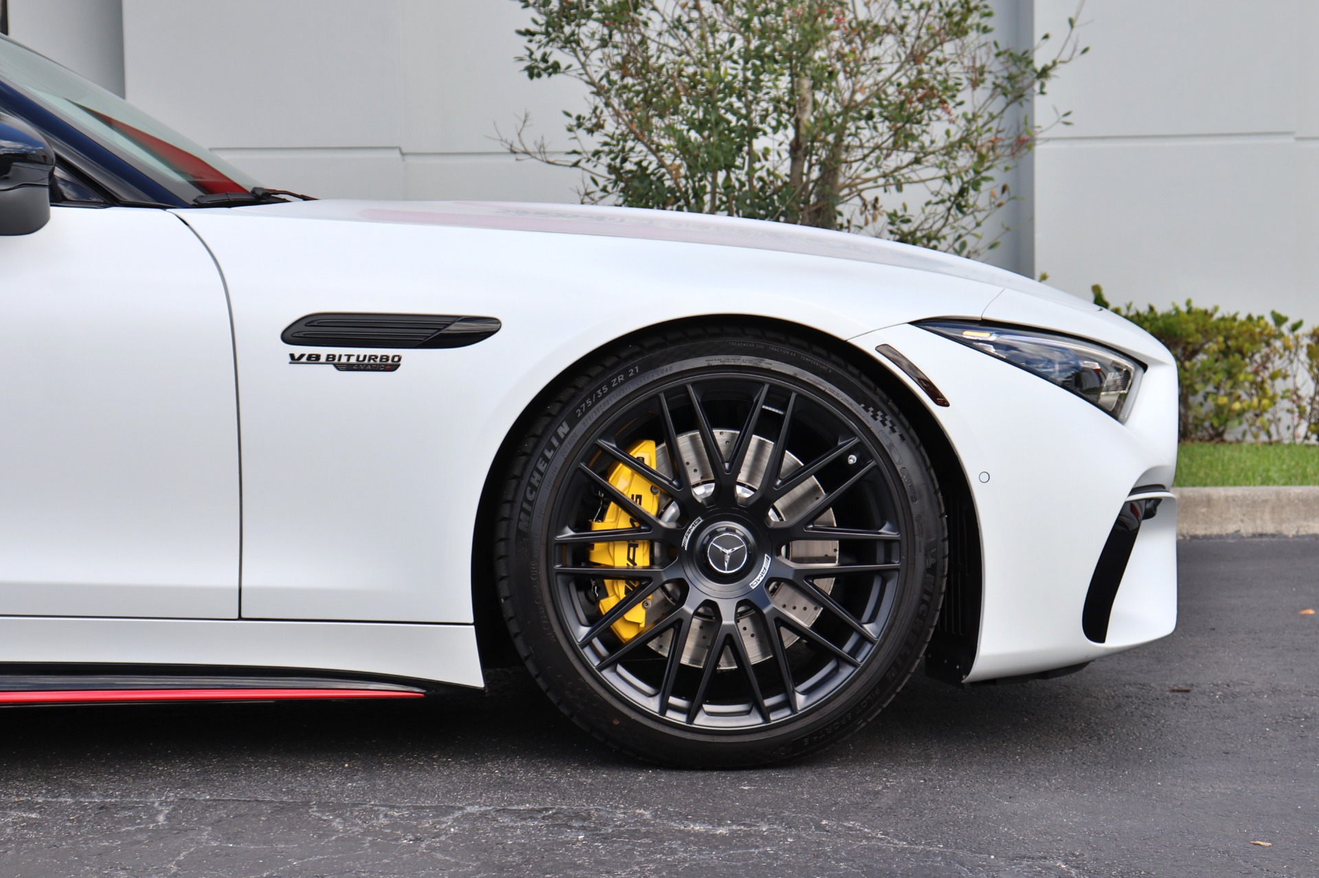 Used-2022-Mercedes-Benz-SL-Class-AMG-SL-63