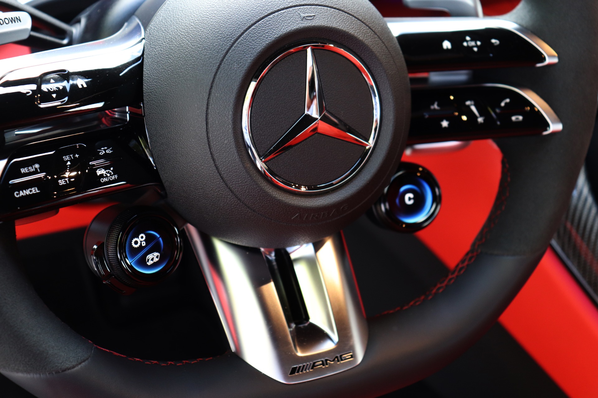 Used-2022-Mercedes-Benz-SL-Class-AMG-SL-63