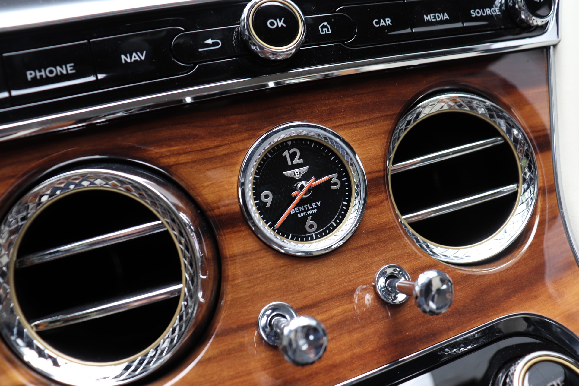 Used-2020-Bentley-Continental-GTC-V8-Convertible