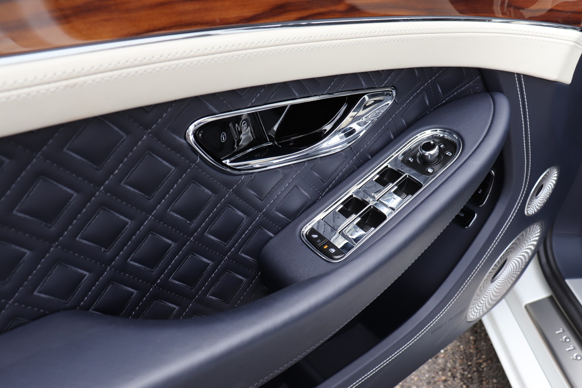Used-2020-Bentley-Continental-GTC-V8-Convertible