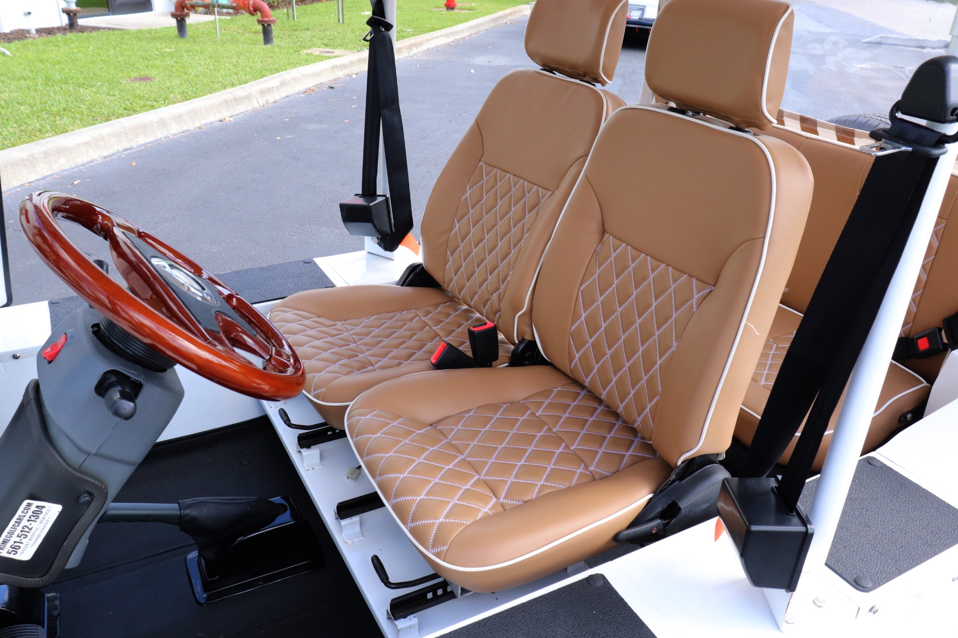 Used-2022-America-EV-Mokee