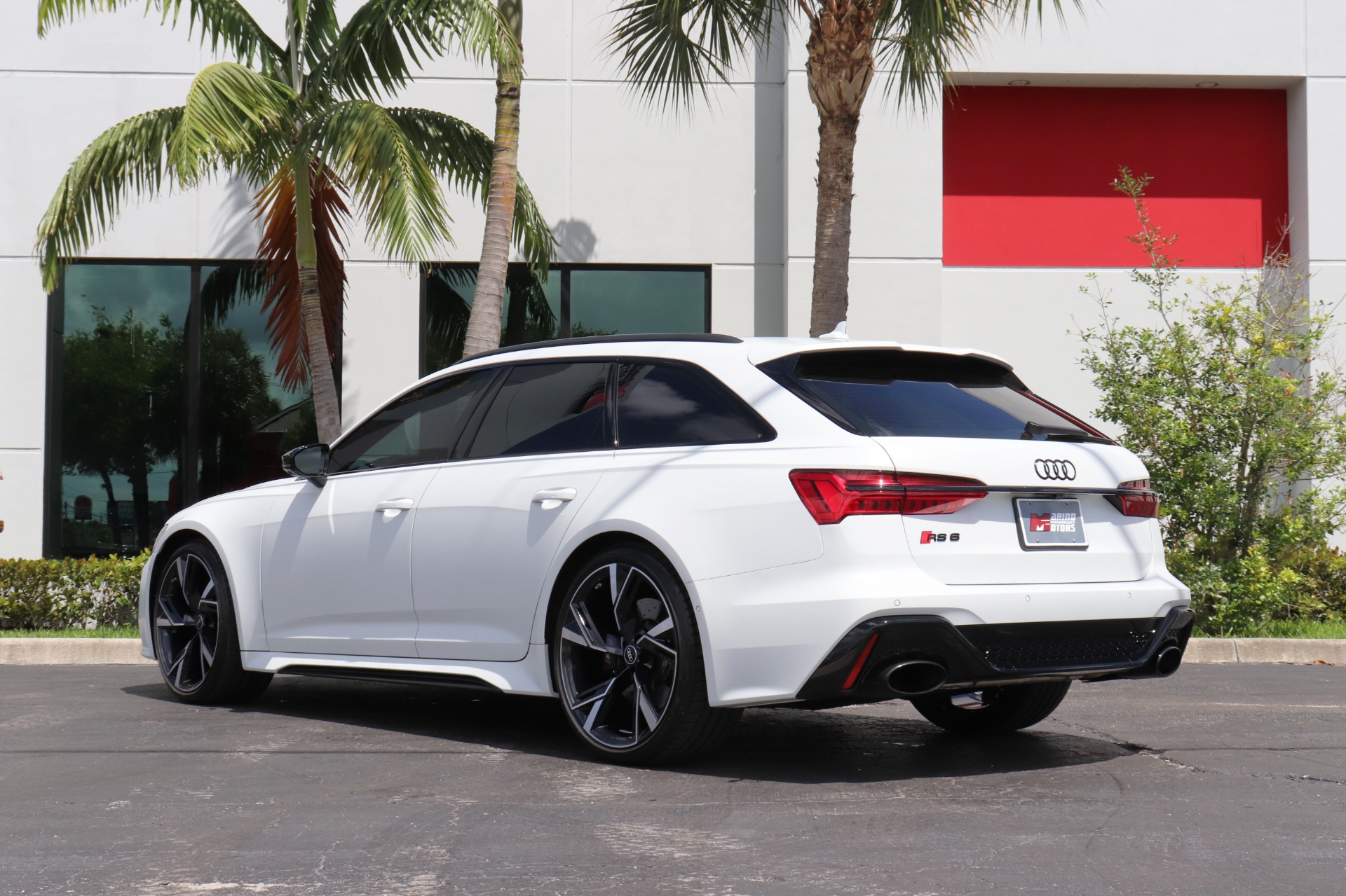 Used-2022-Audi-RS-6-Avant-40T-quattro-Avant