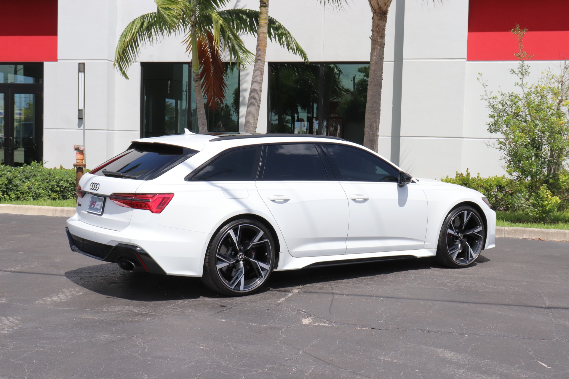 Used-2022-Audi-RS-6-Avant-40T-quattro-Avant