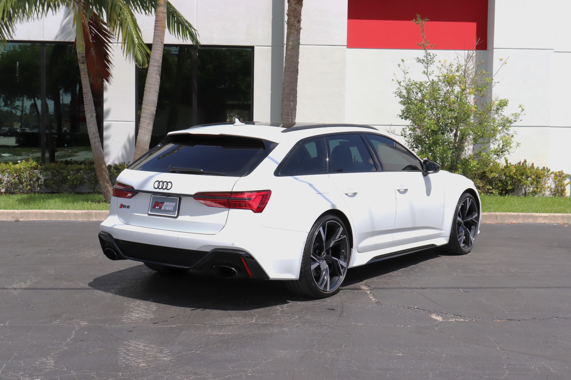 Used-2022-Audi-RS-6-Avant-40T-quattro-Avant