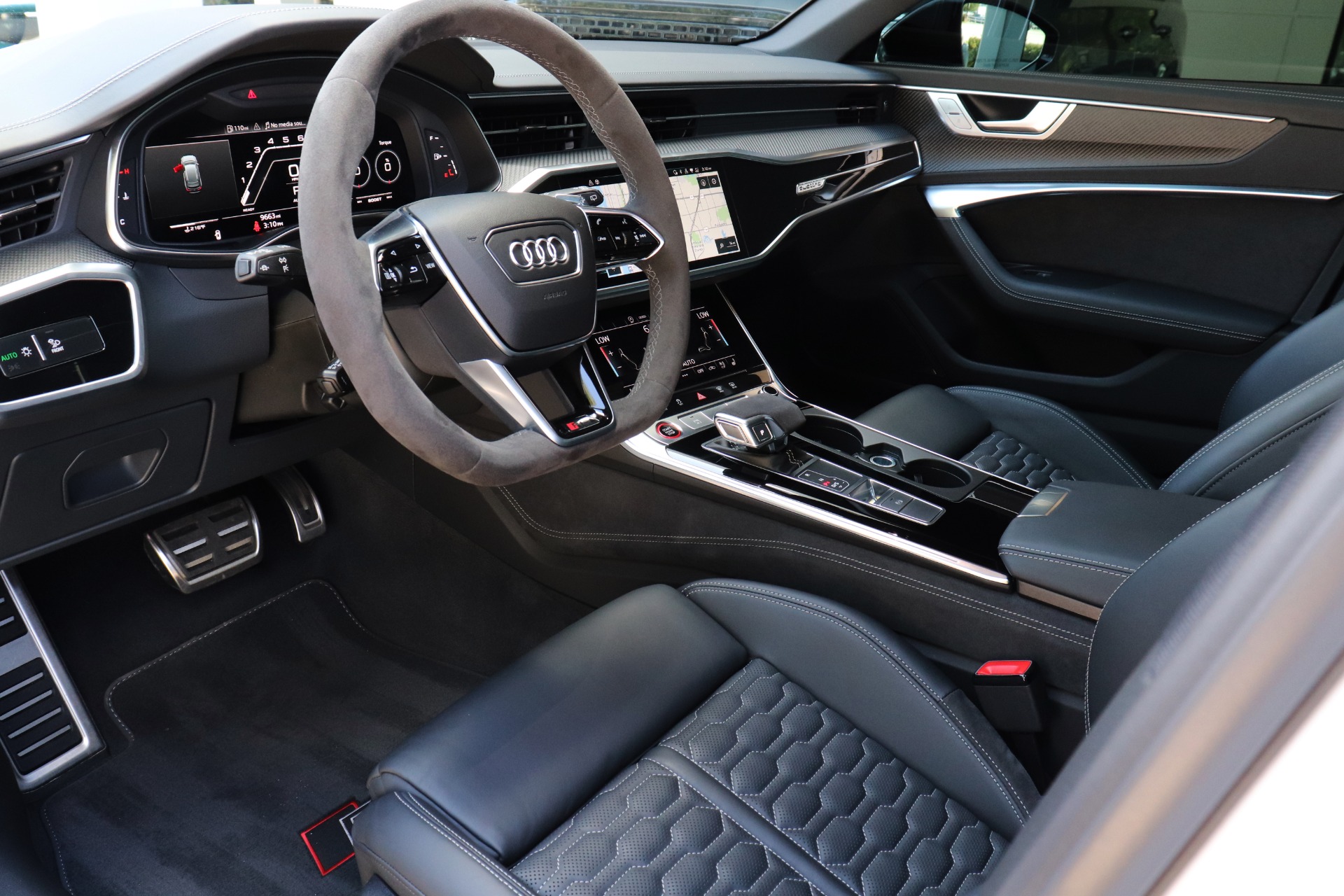 Used-2022-Audi-RS-6-Avant-40T-quattro-Avant