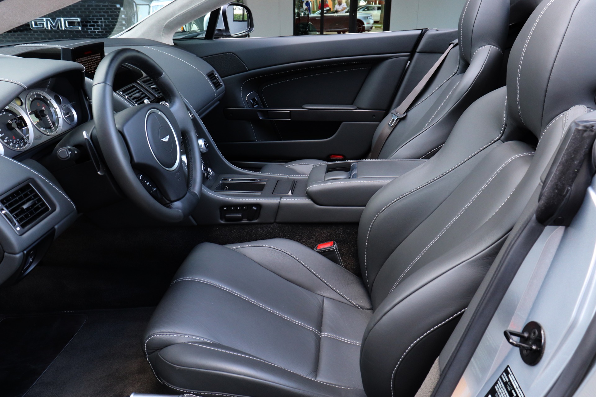 Used-2012-Aston-Martin-V8-Vantage-Roadster