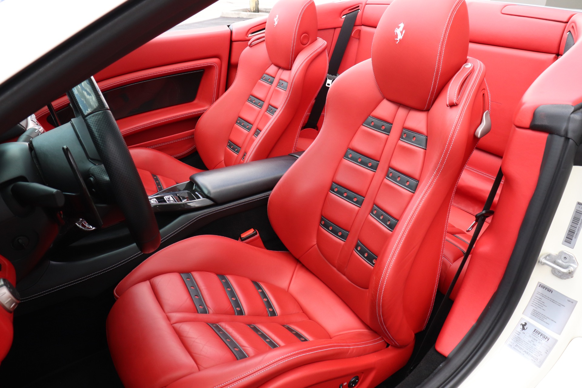 Used-2014-Ferrari-California