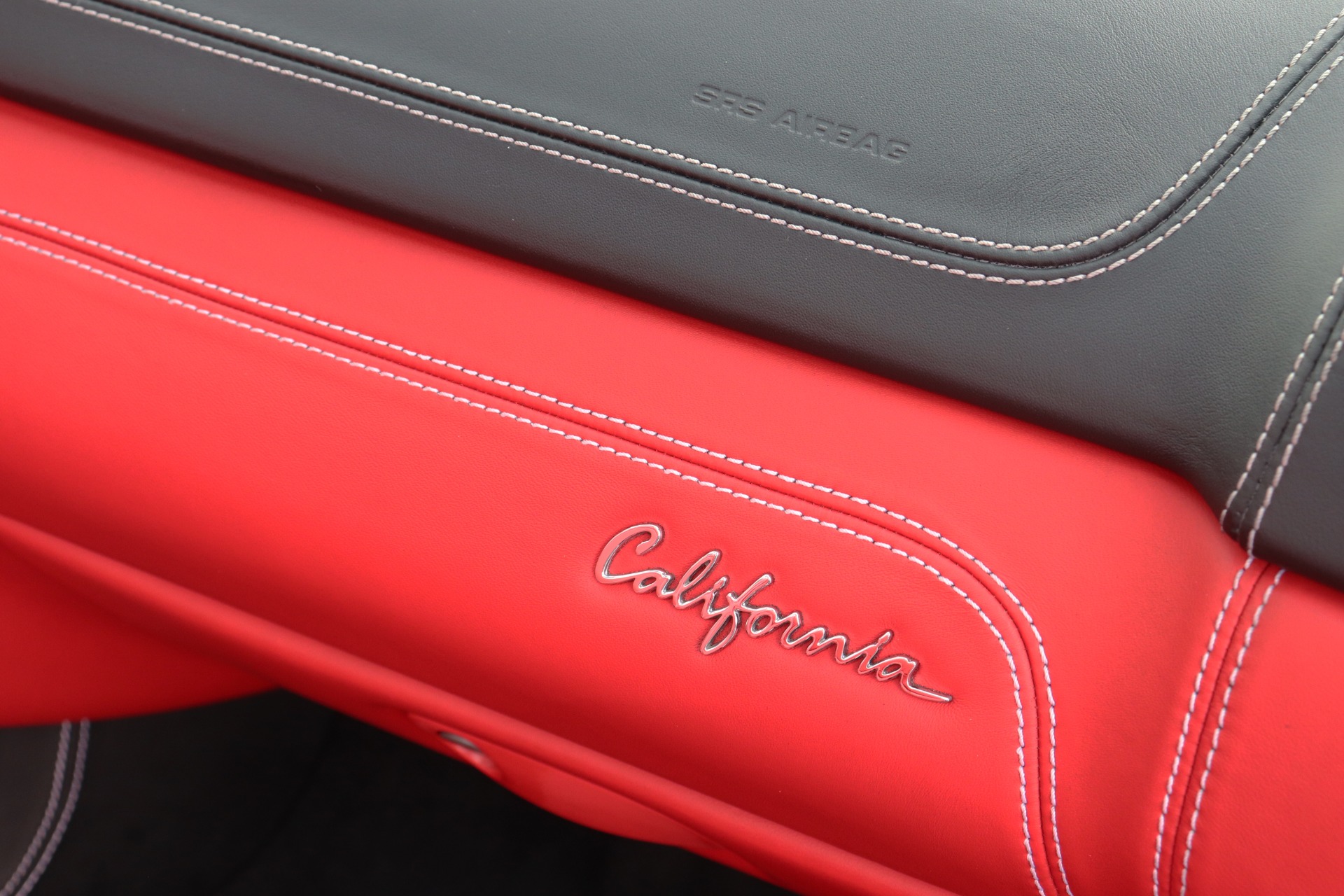 Used-2014-Ferrari-California