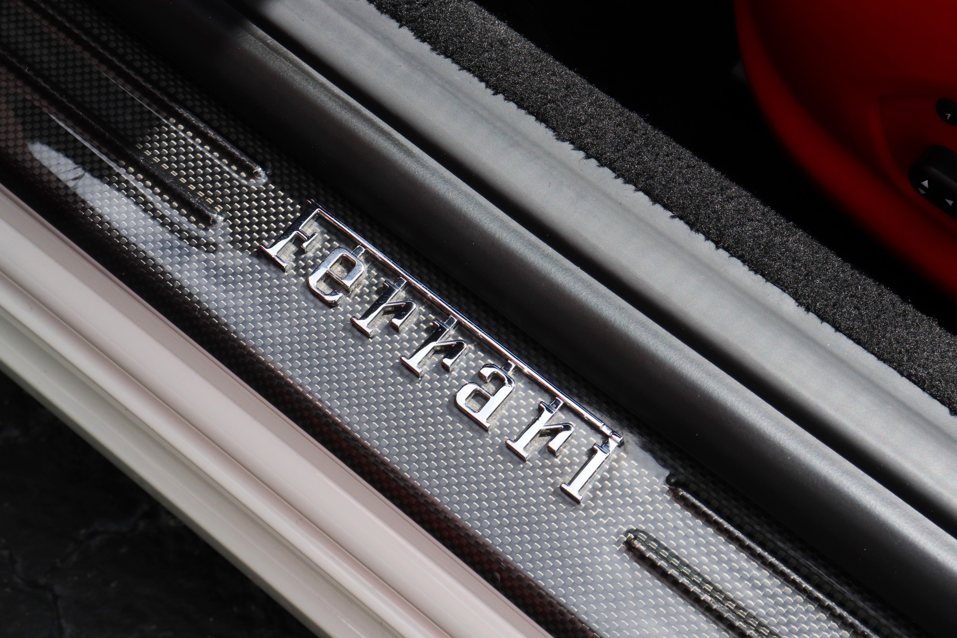 Used-2014-Ferrari-California