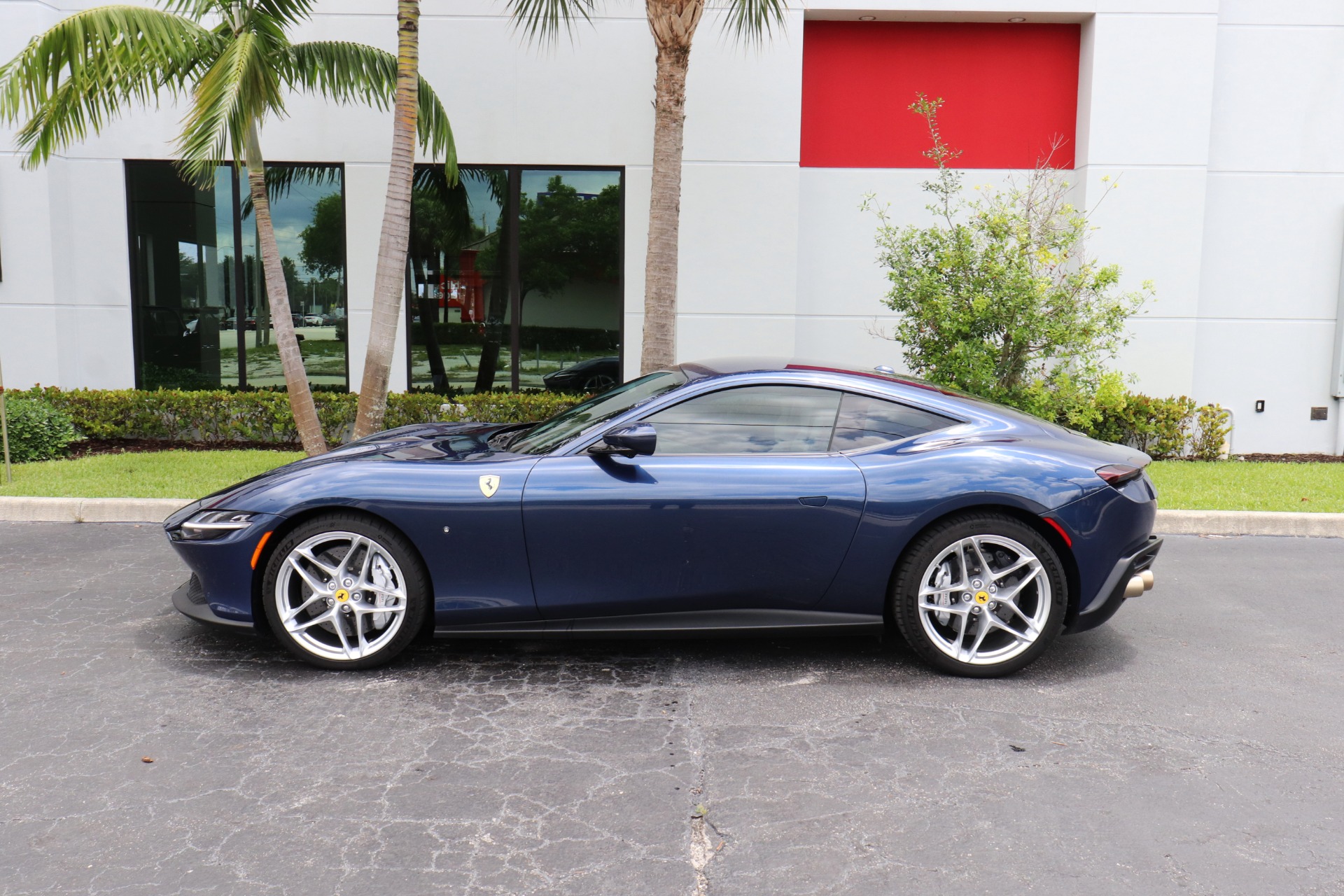 Used-2022-Ferrari-Roma