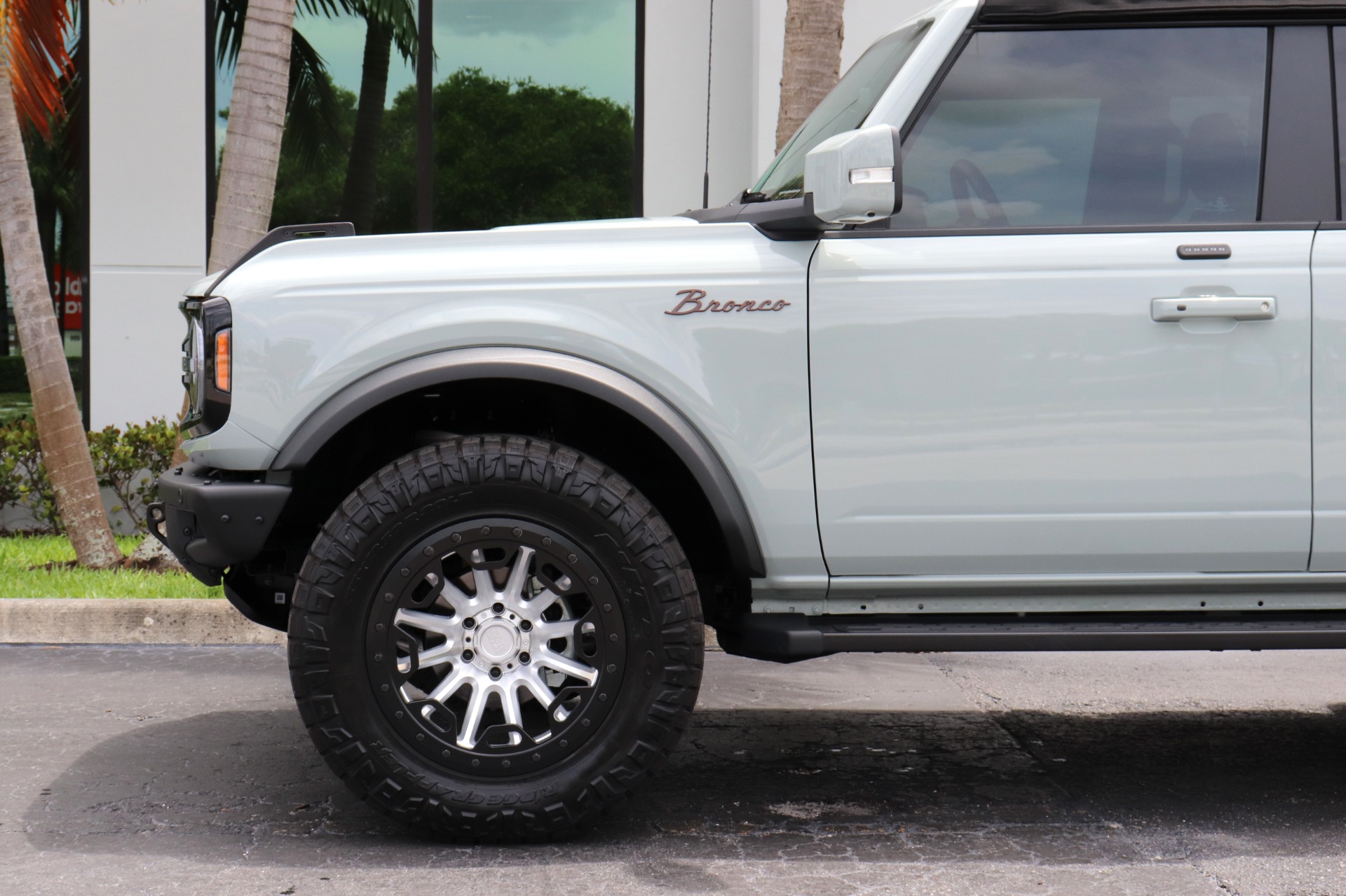 Used-2021-Ford-Bronco-Base-Advanced
