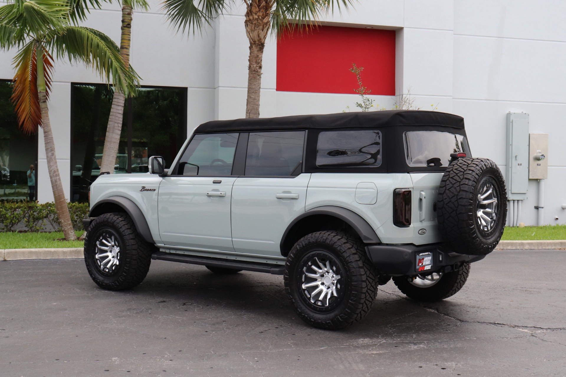 Used-2021-Ford-Bronco-Base-Advanced
