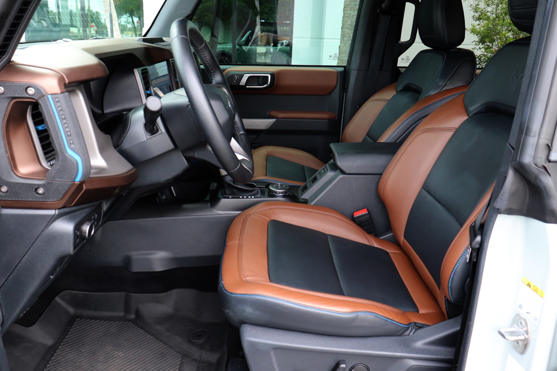 Used-2021-Ford-Bronco-Base-Advanced