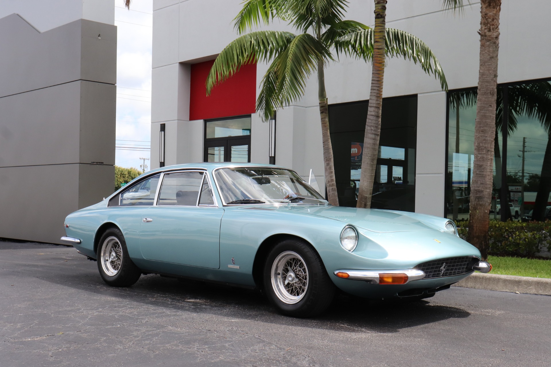 Used-1969-Ferrari-365-GT-2+2