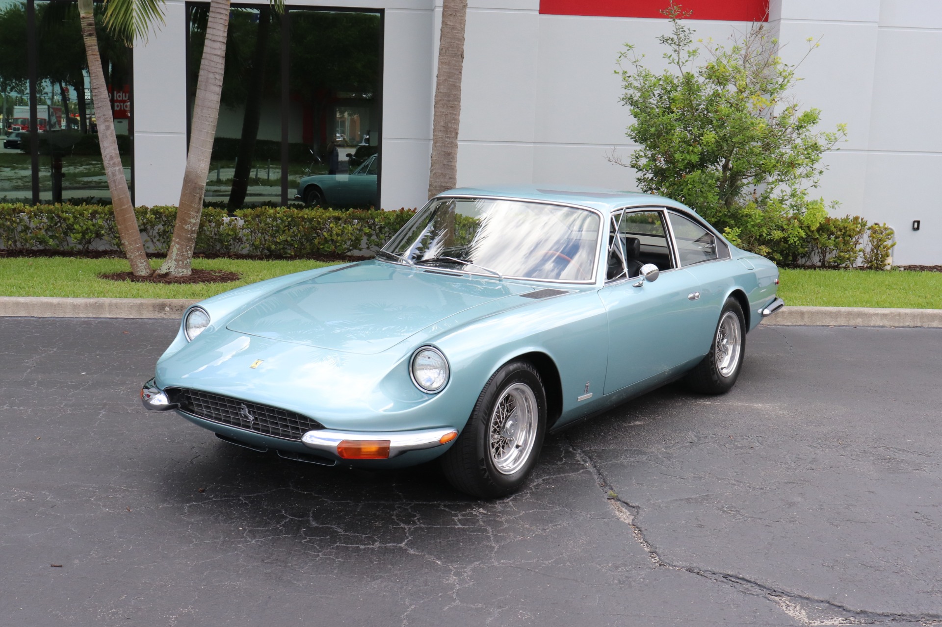 Used-1969-Ferrari-365-GT-2+2