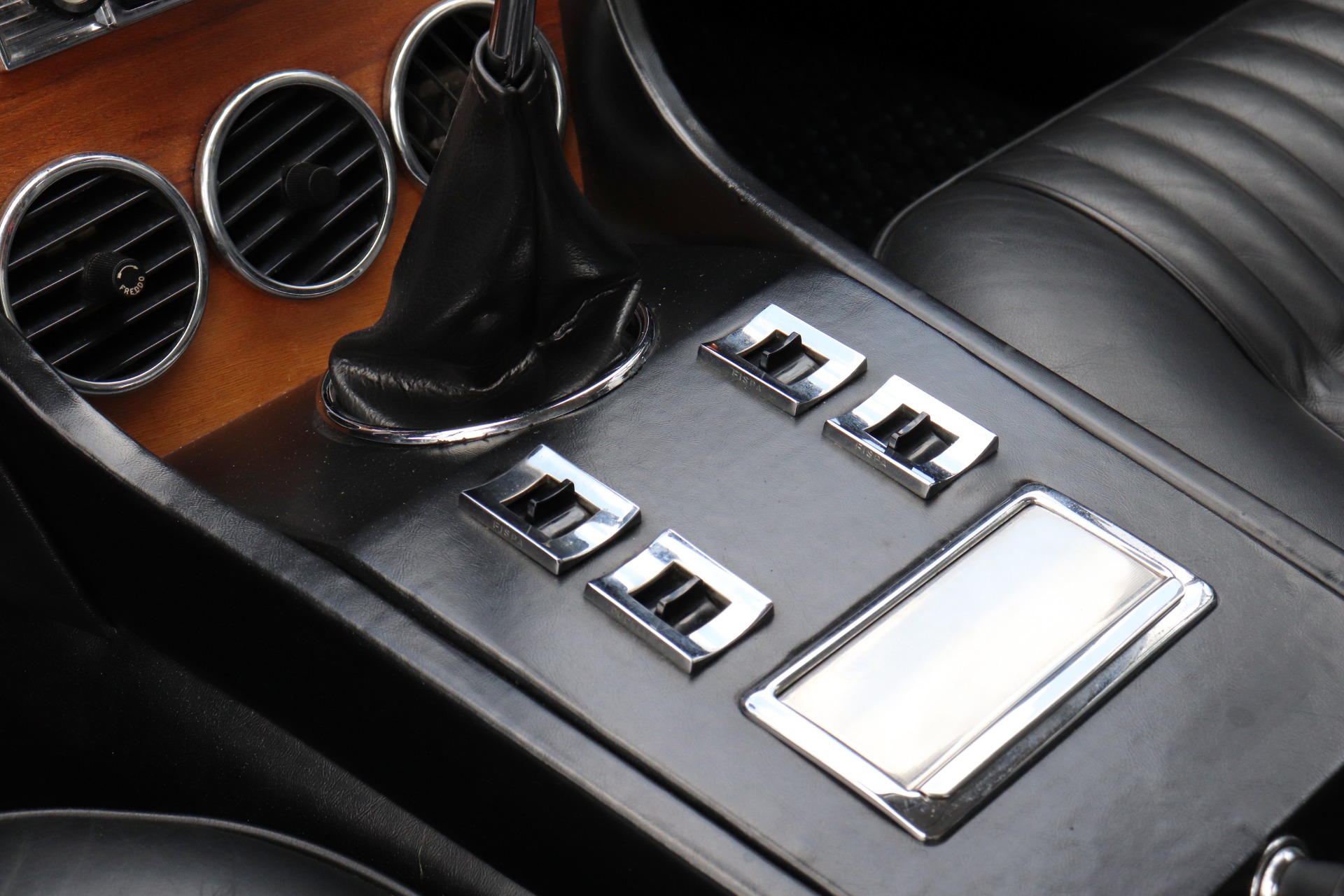 Used-1969-Ferrari-365-GT-2+2