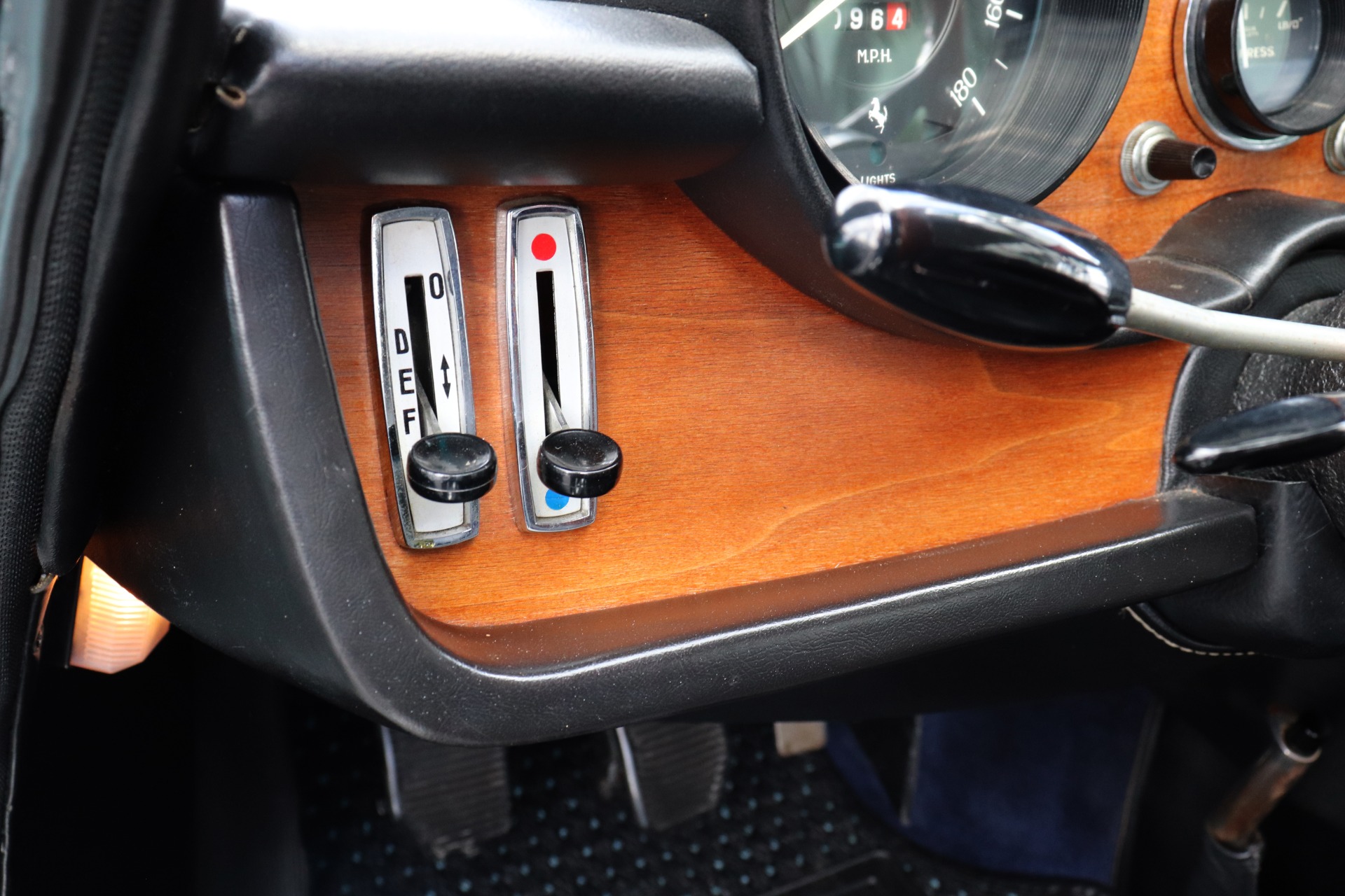 Used-1969-Ferrari-365-GT-2+2