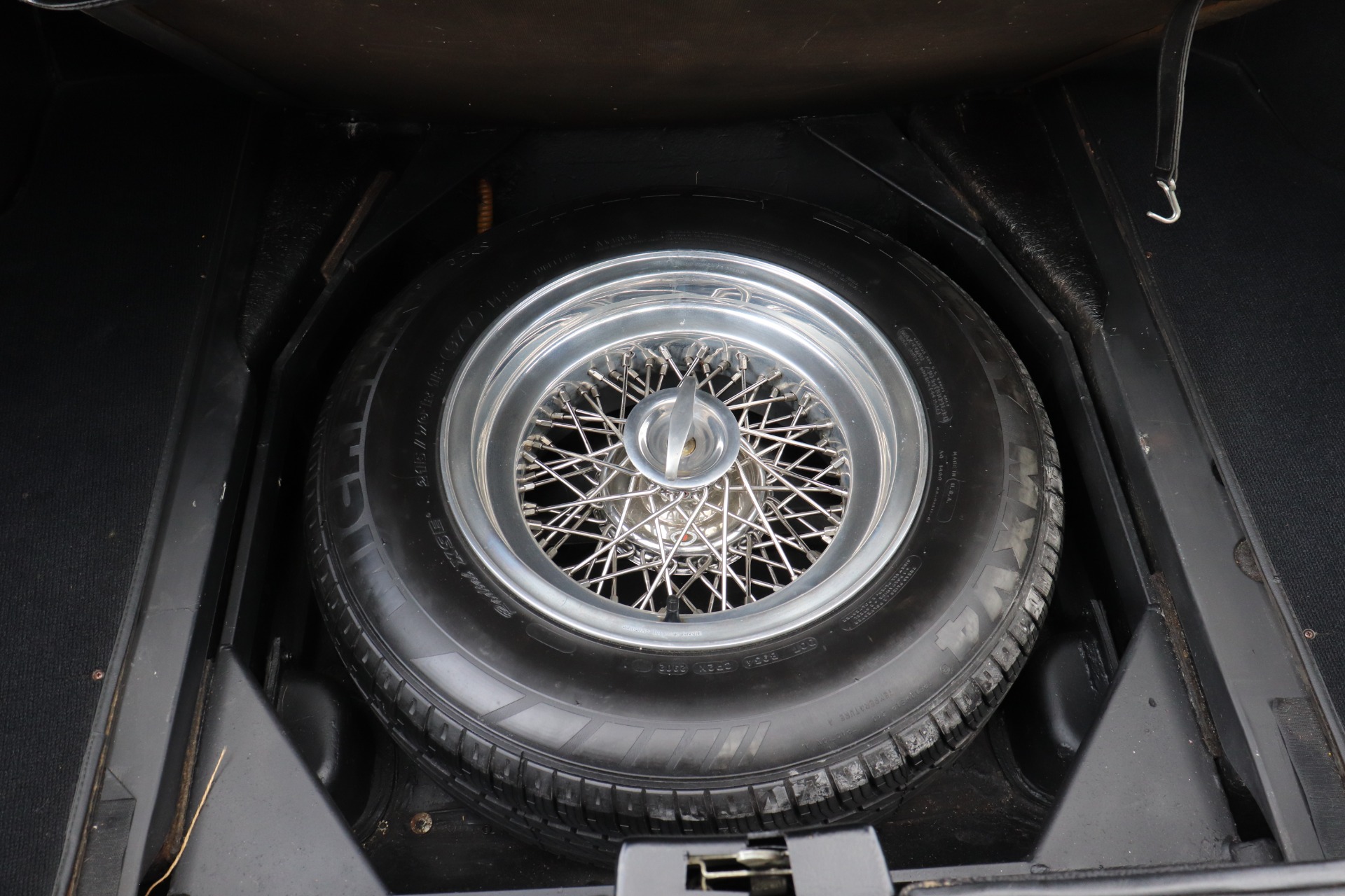 Used-1969-Ferrari-365-GT-2+2