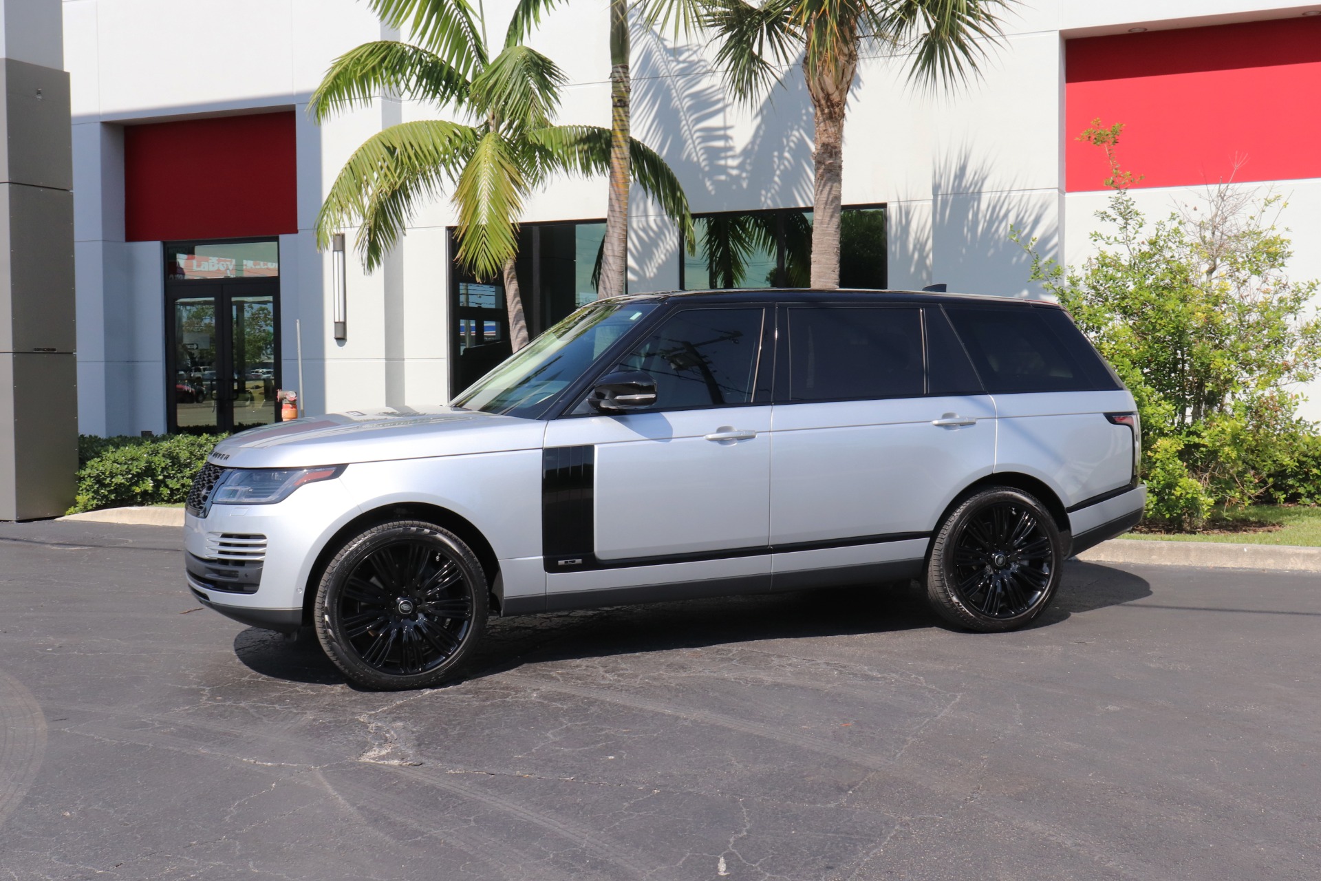 Used-2020-Land-Rover-Range-Rover-Supercharged-LWB