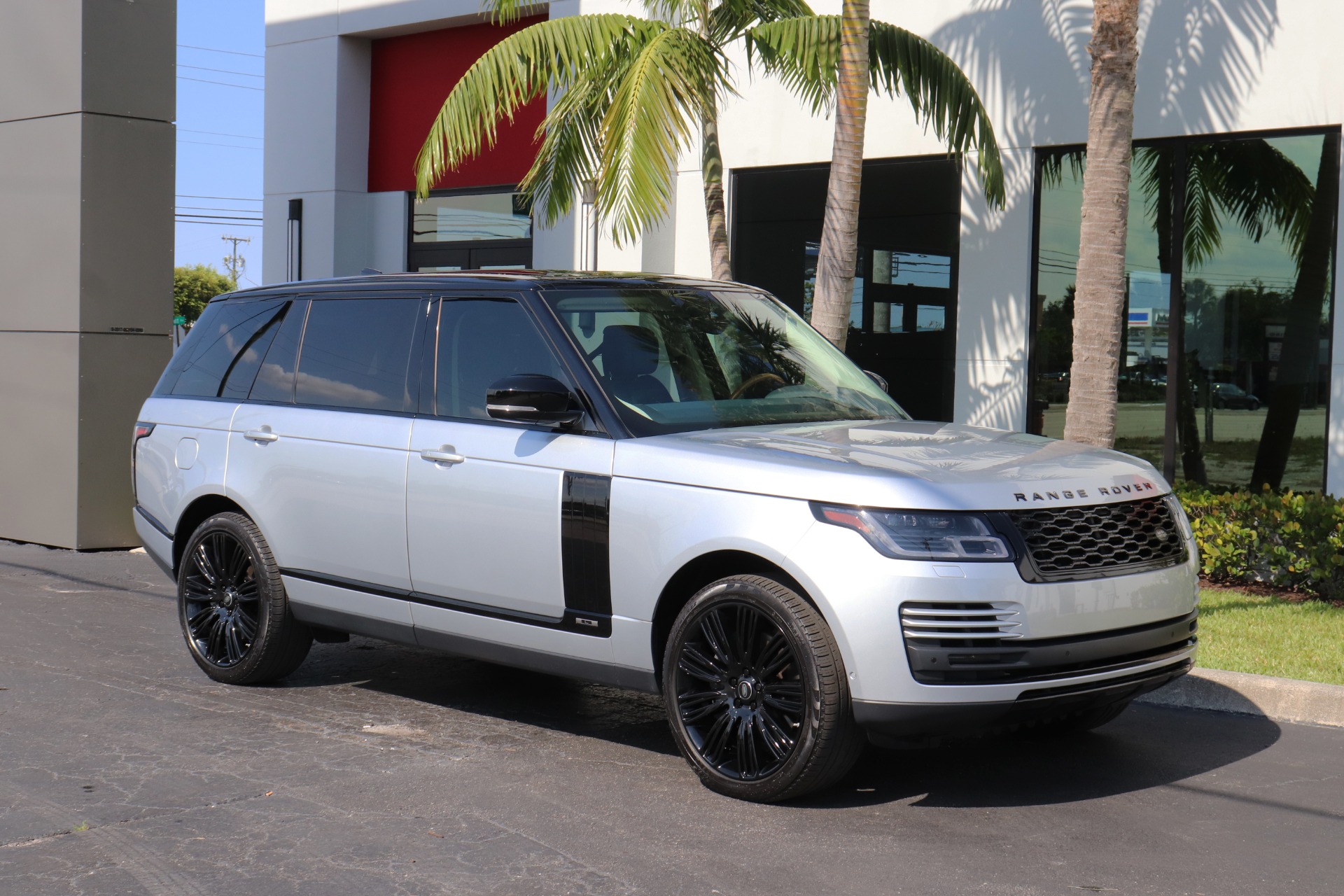 Used-2020-Land-Rover-Range-Rover-Supercharged-LWB