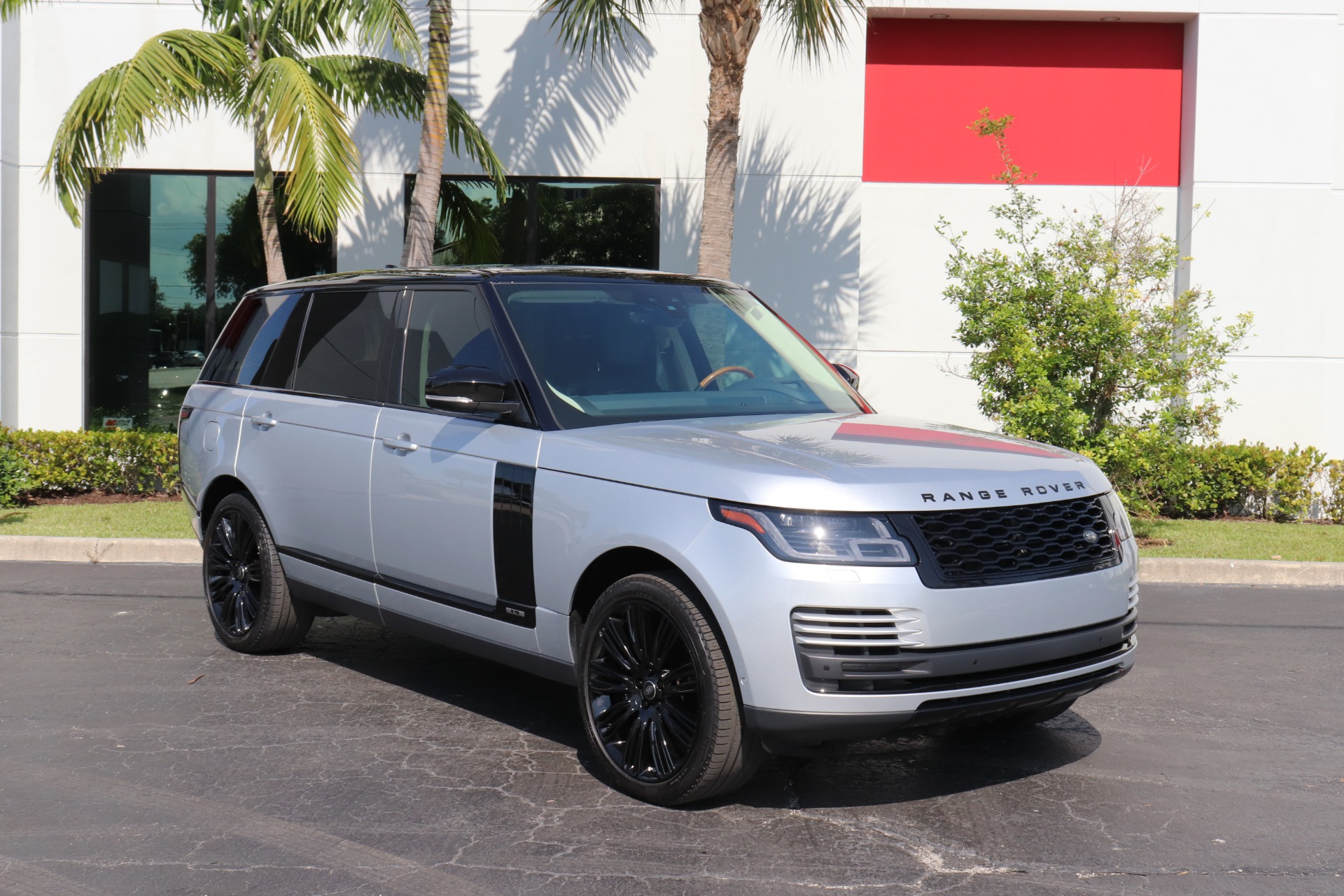 Used-2020-Land-Rover-Range-Rover-Supercharged-LWB