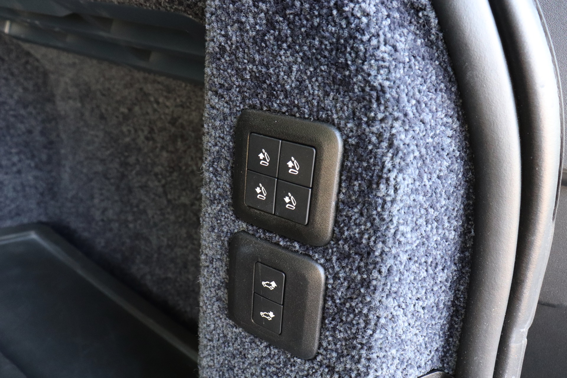 Used-2020-Land-Rover-Range-Rover-Supercharged-LWB