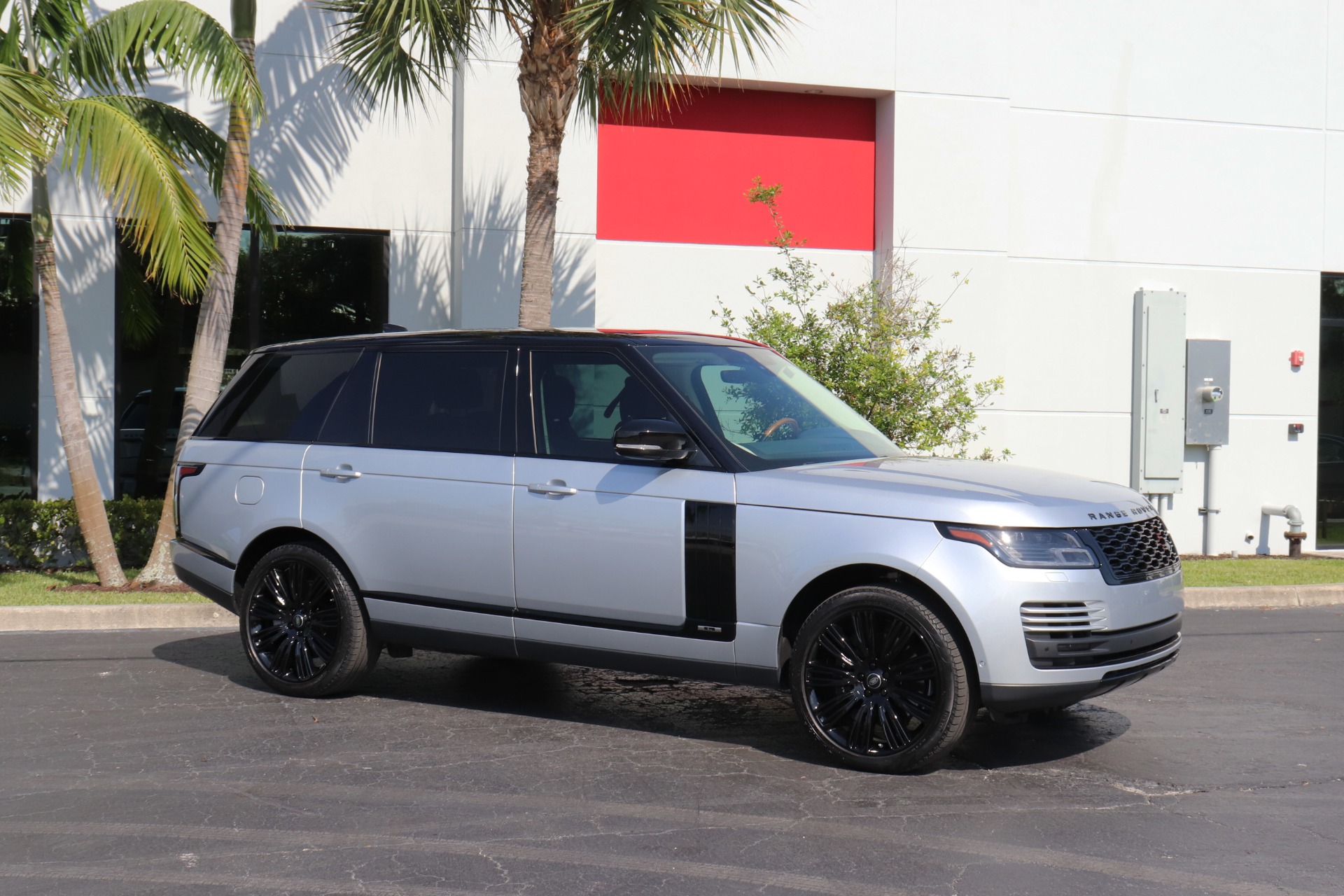 Used-2020-Land-Rover-Range-Rover-Supercharged-LWB