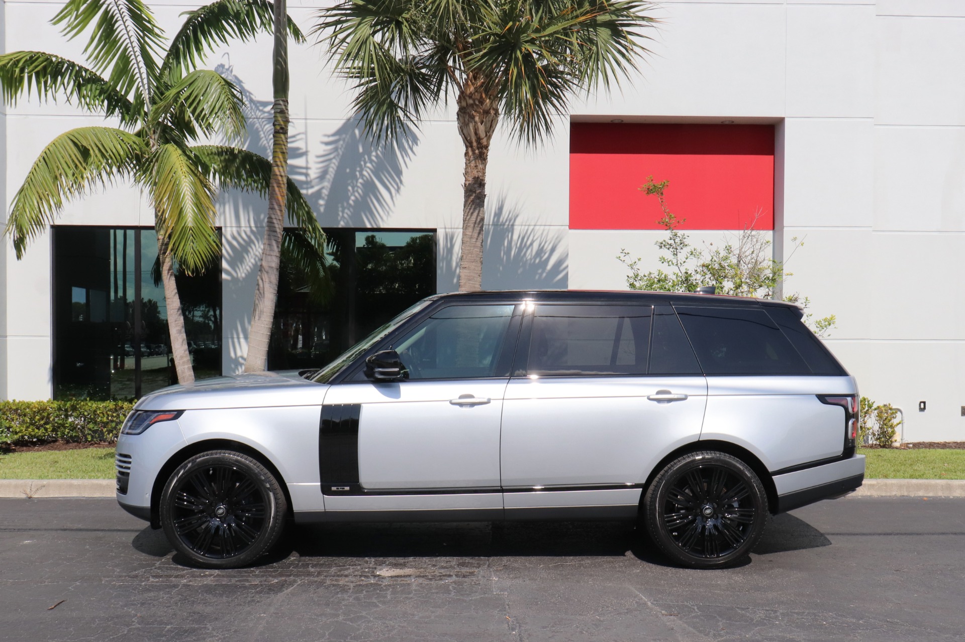 Used-2020-Land-Rover-Range-Rover-Supercharged-LWB